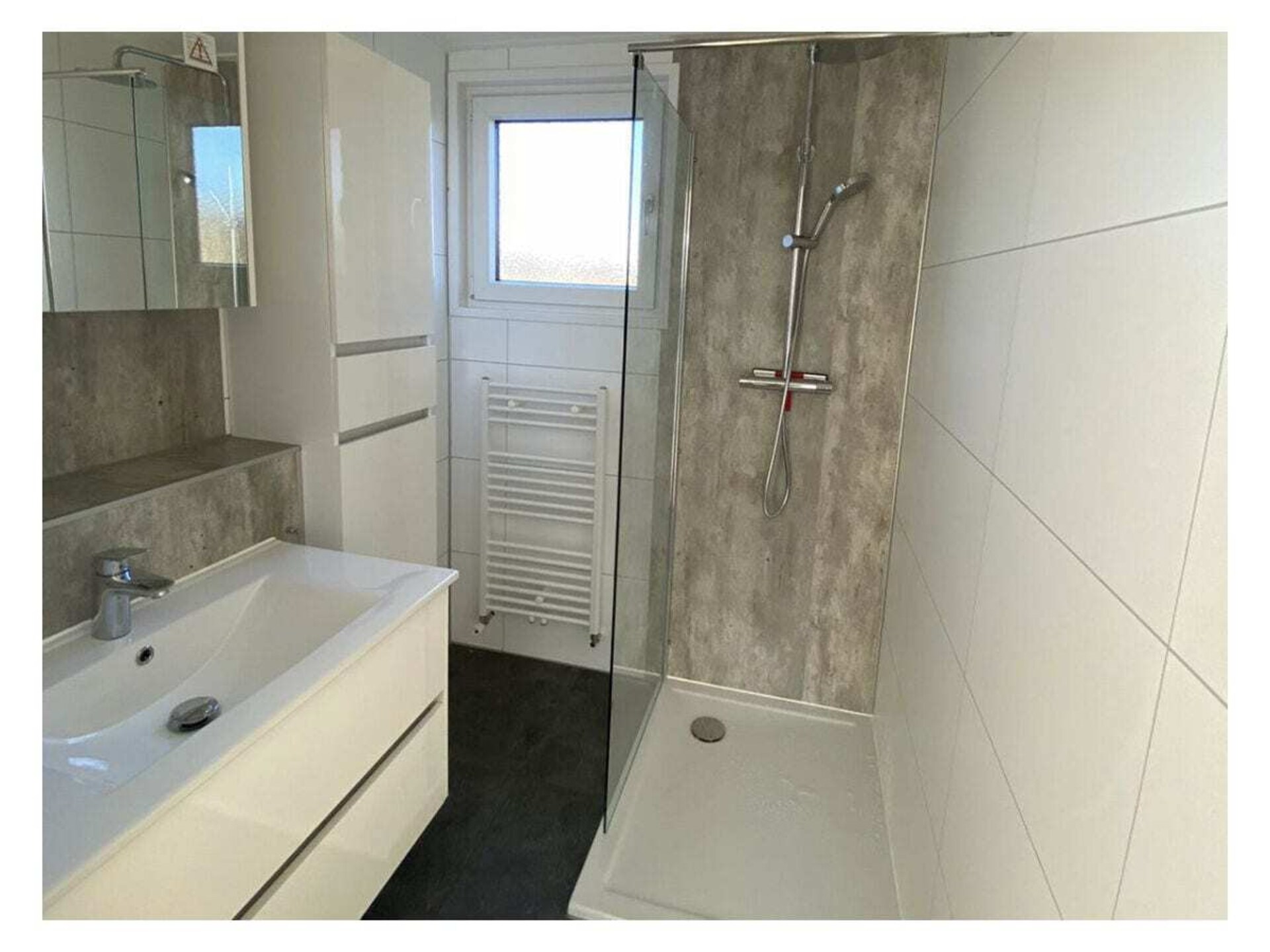 Chalet aan het water in Olburgen met privé-rivierzicht - foto 17