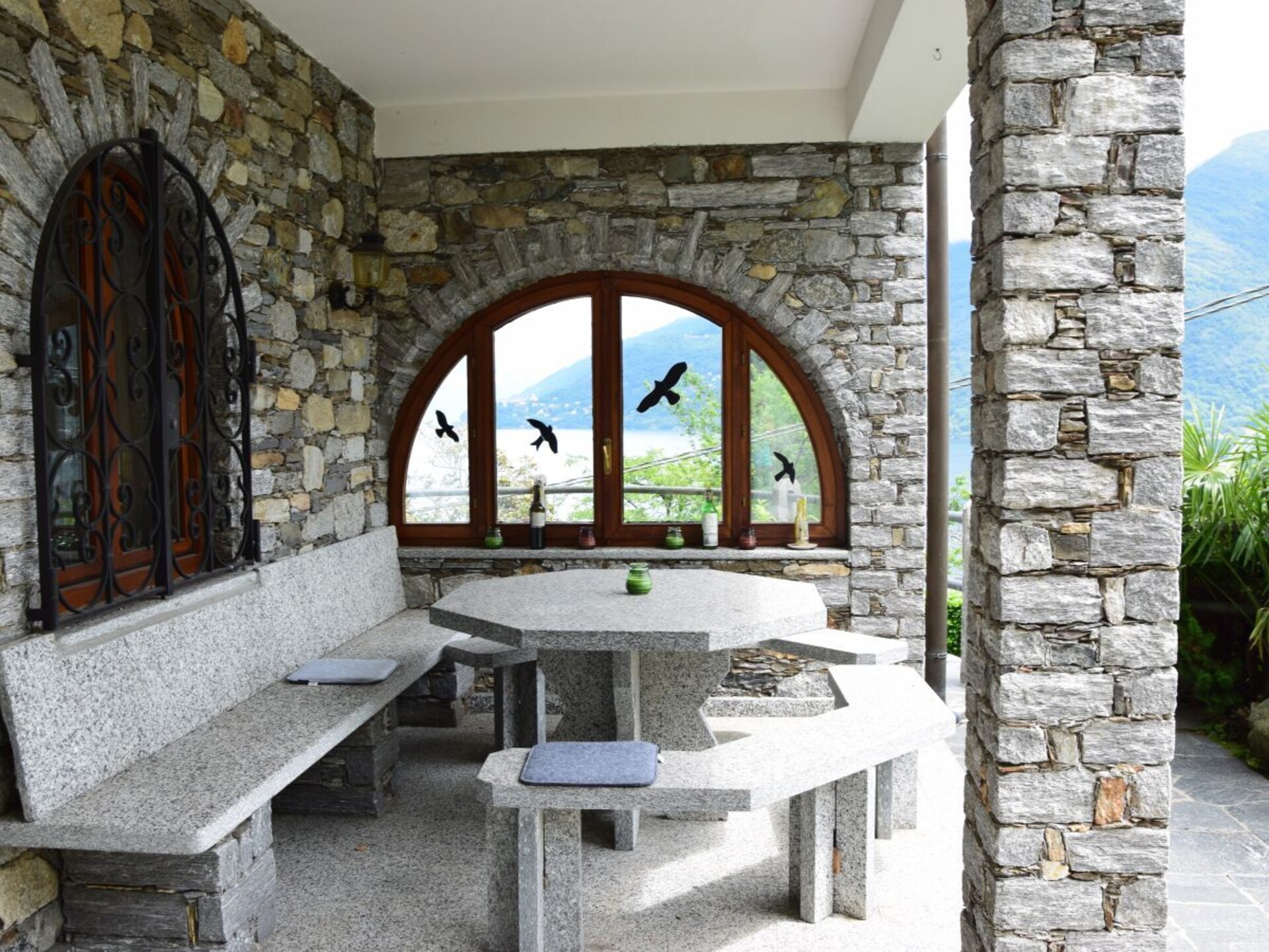Ruime villa met jacuzzi en panoramisch uitzicht nabij Cannobio - foto 14