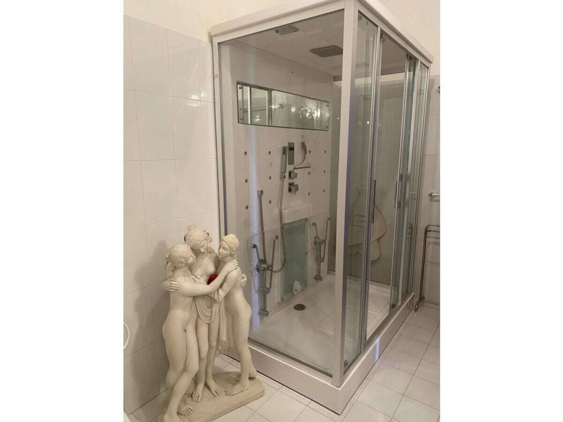 Ruime villa met jacuzzi en panoramisch uitzicht nabij Cannobio - foto 25