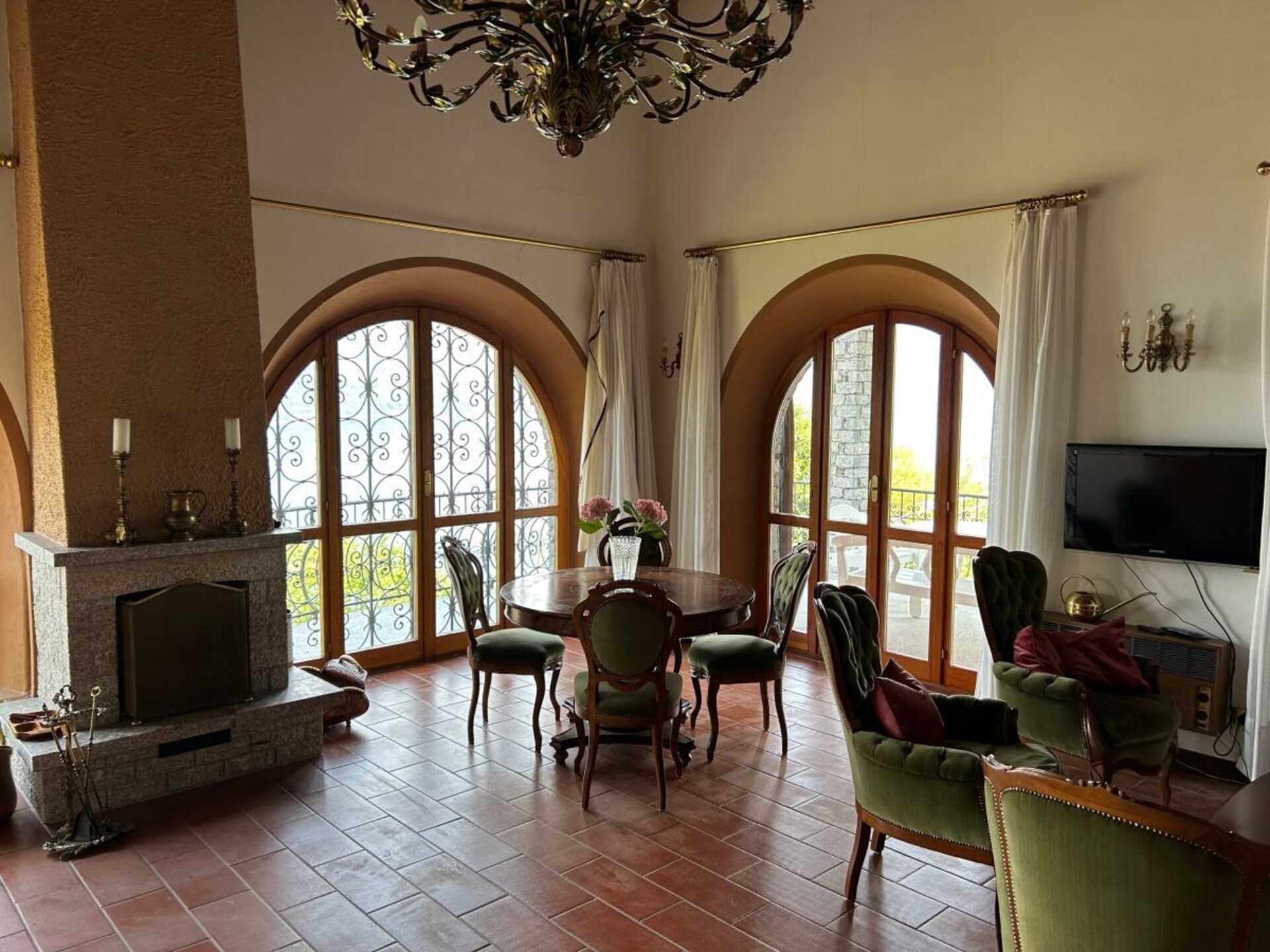 Ruime villa met jacuzzi en panoramisch uitzicht nabij Cannobio - foto 29