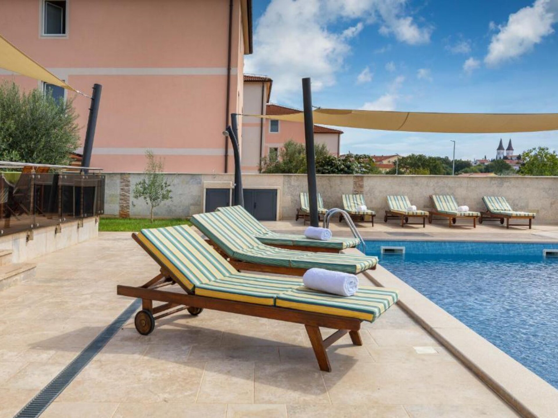 Moderne vier-slaapkamer villa met privézwembad op 800m van het strand in Medulin - foto 44