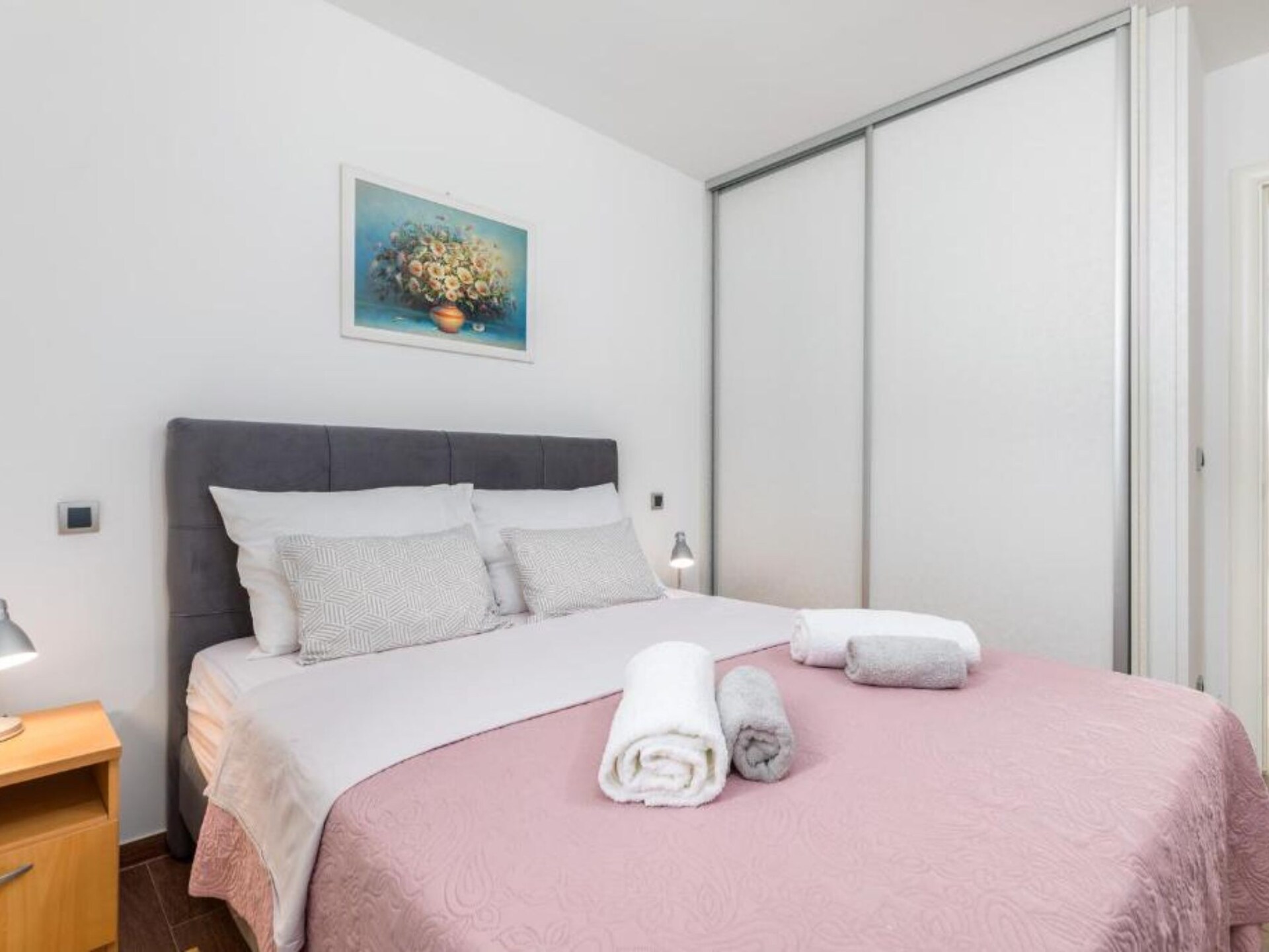 Moderne vier-slaapkamer villa met privézwembad op 800m van het strand in Medulin - foto 15