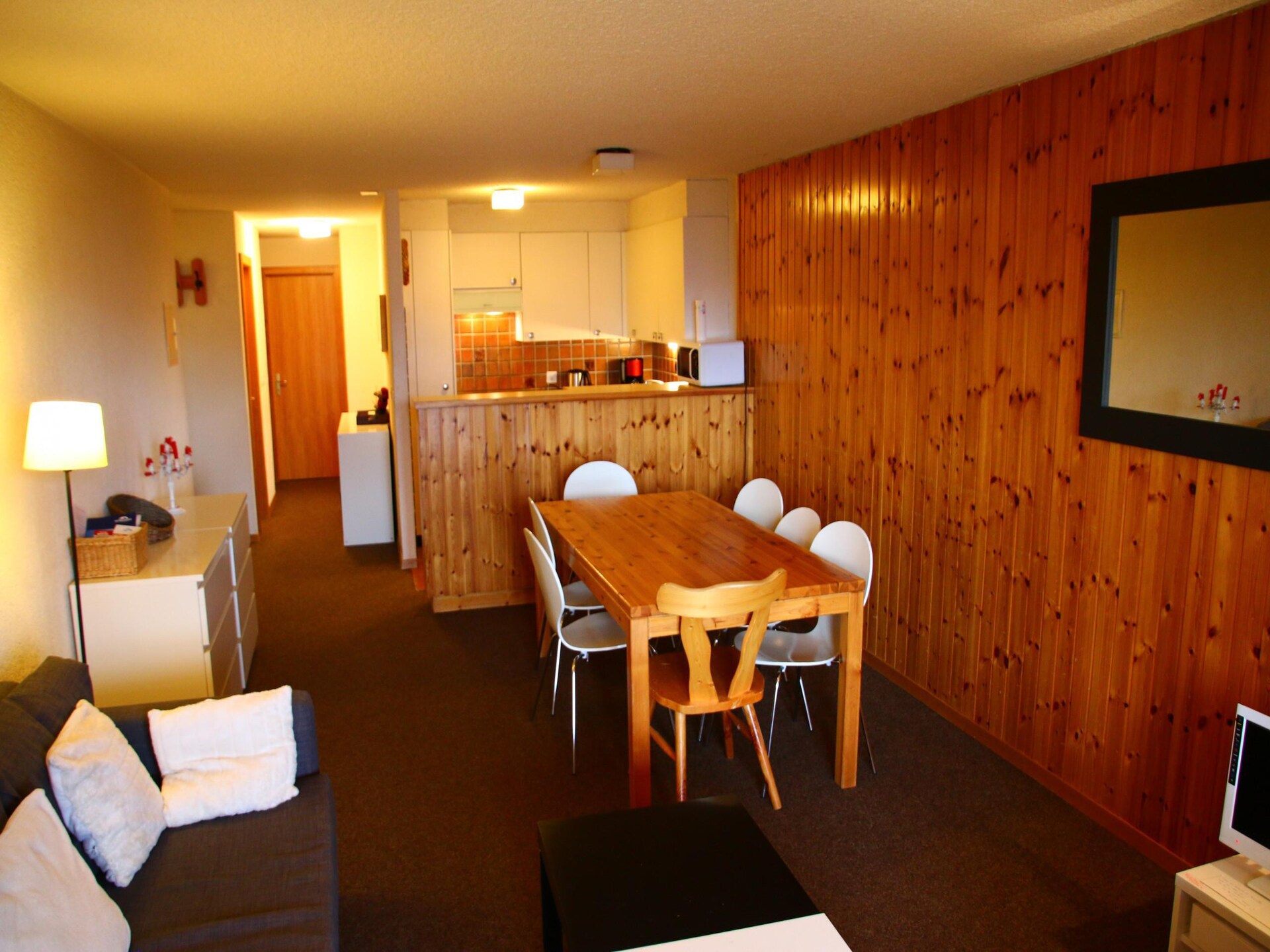 Ruim bergappartement voor 8 personen aan de skipiste in Wali - foto 6