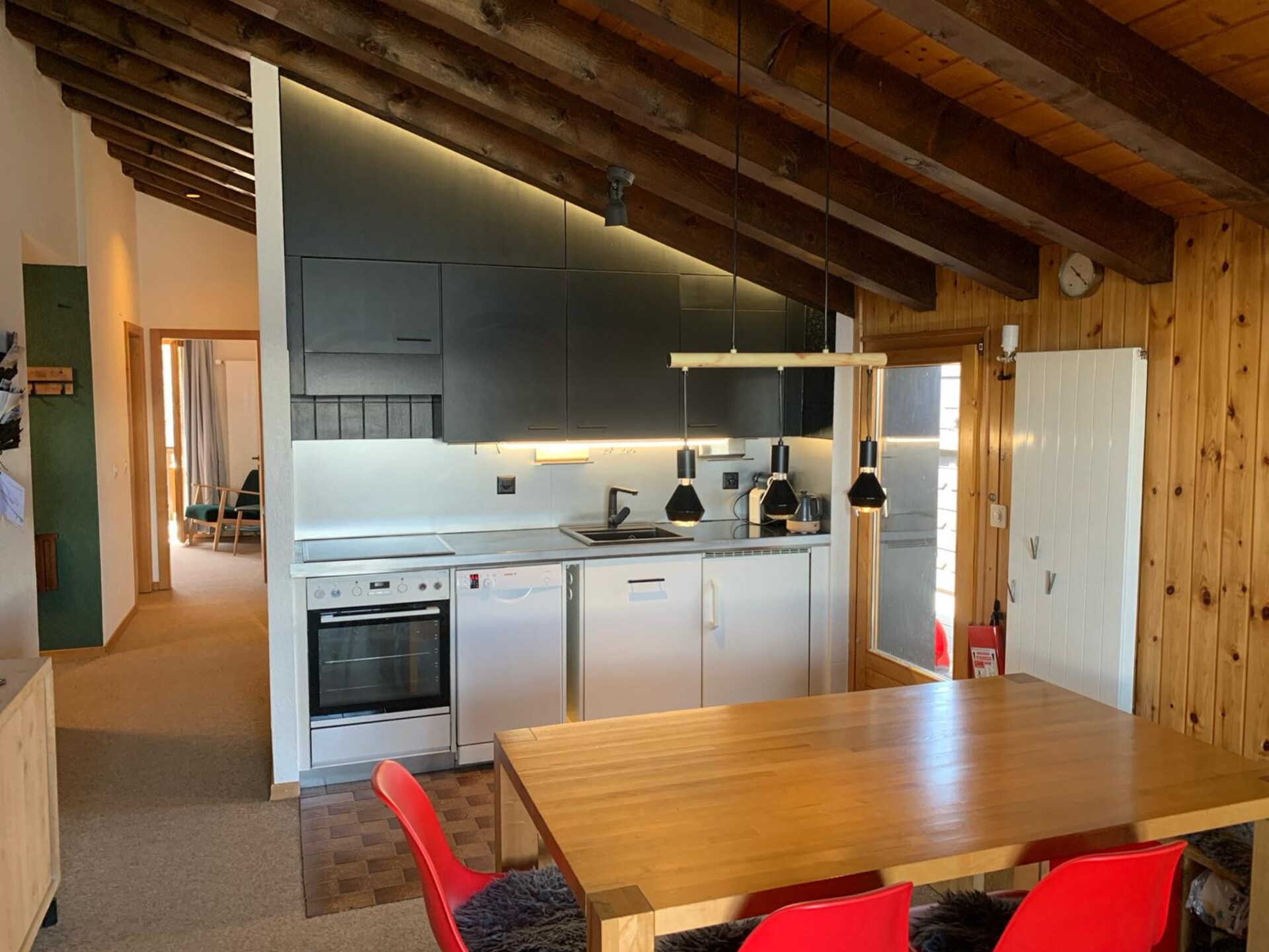 Rustiek bergappartement voor 6 aan de skipiste in WALI - foto 3