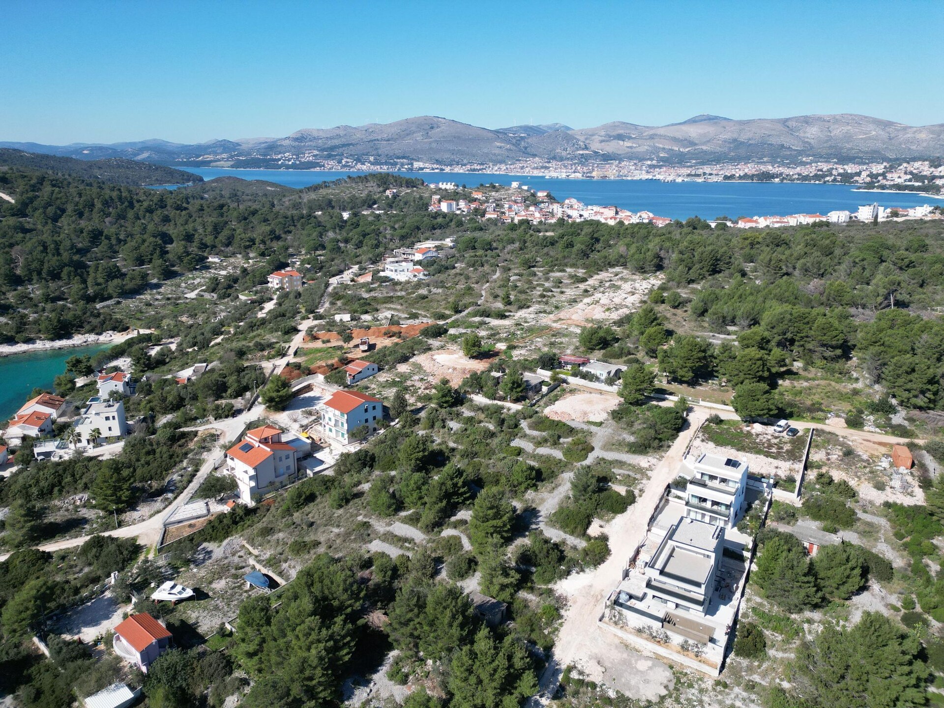 Aan het strand: Ruime villa voor 10 personen in Okrug Gornji - foto 43