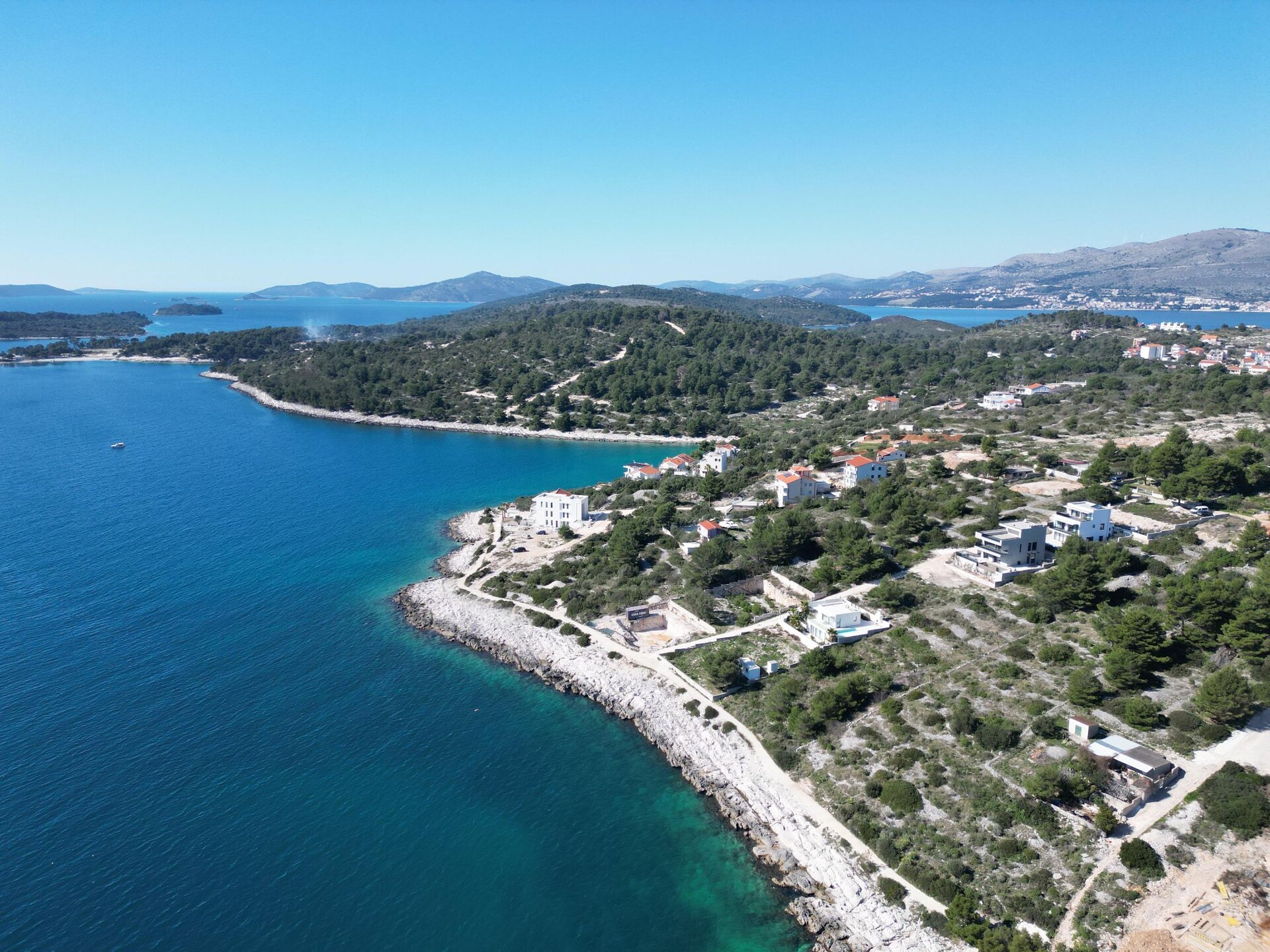 Aan het strand: Ruime villa voor 10 personen in Okrug Gornji - foto 44