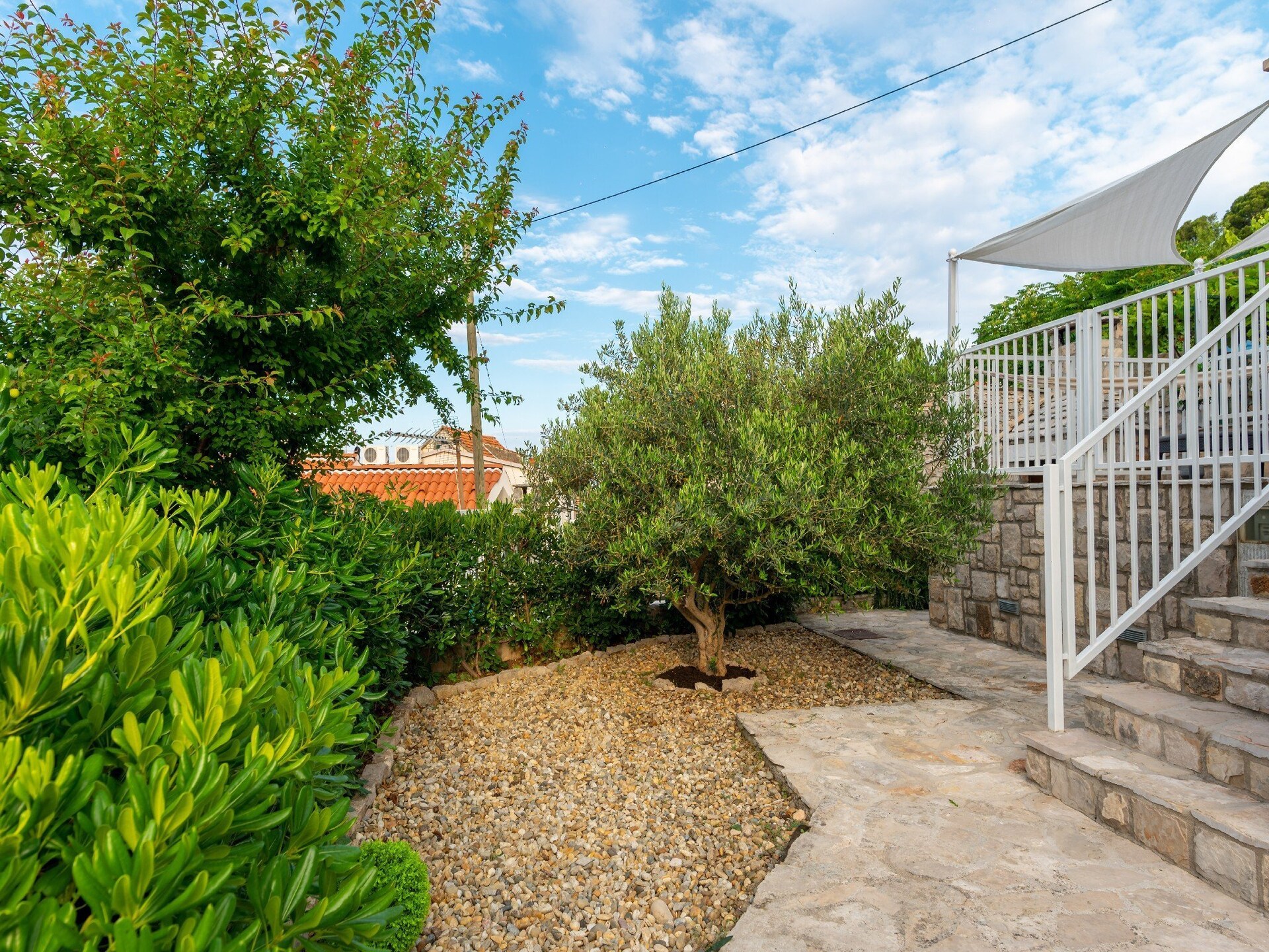 Vakantiehuis Lea: terras met zeezicht in de baai van Maslinica - foto 34