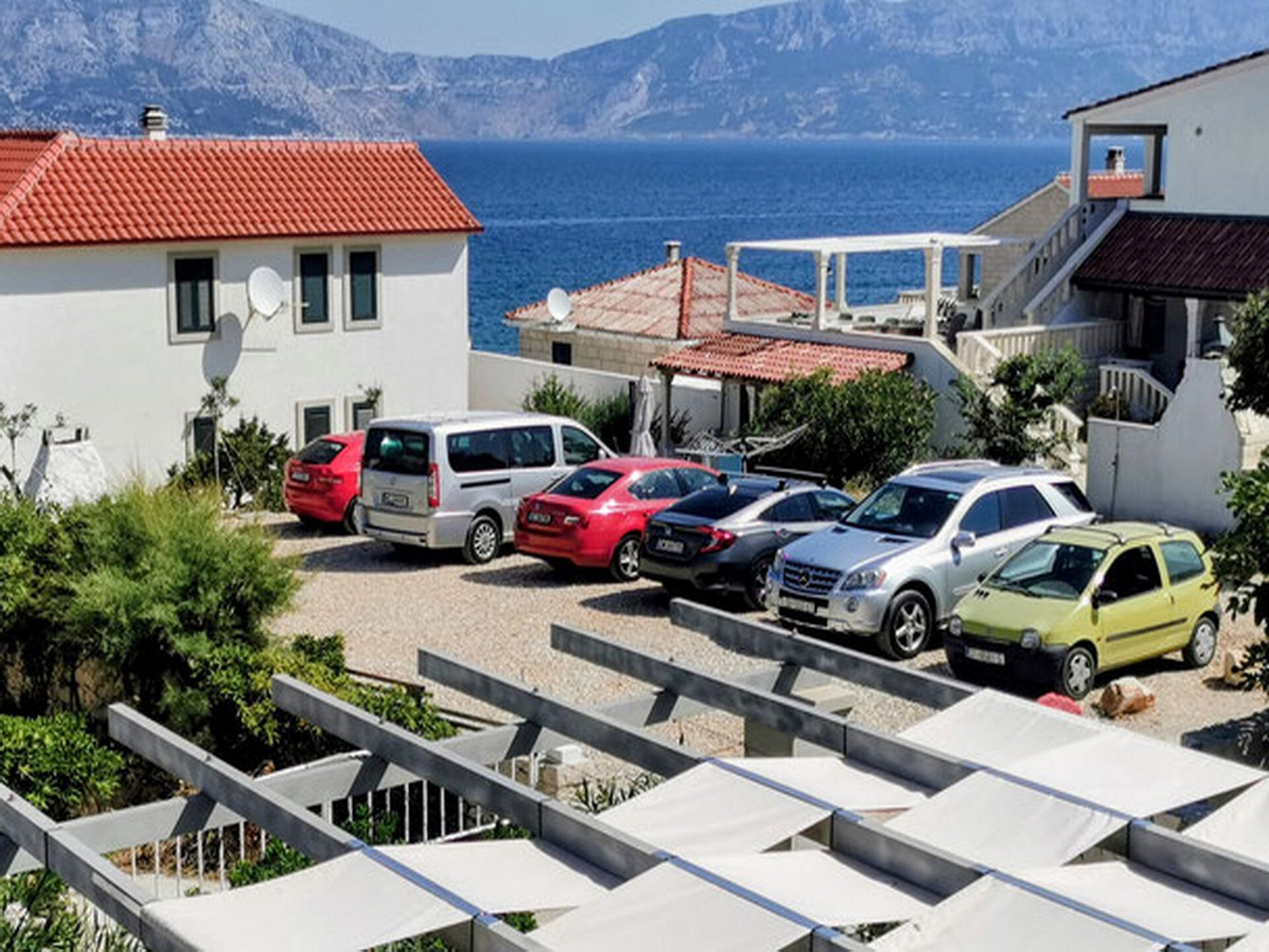 Studio met terras op 100 meter van het strand in Povlja, Brac - foto 30