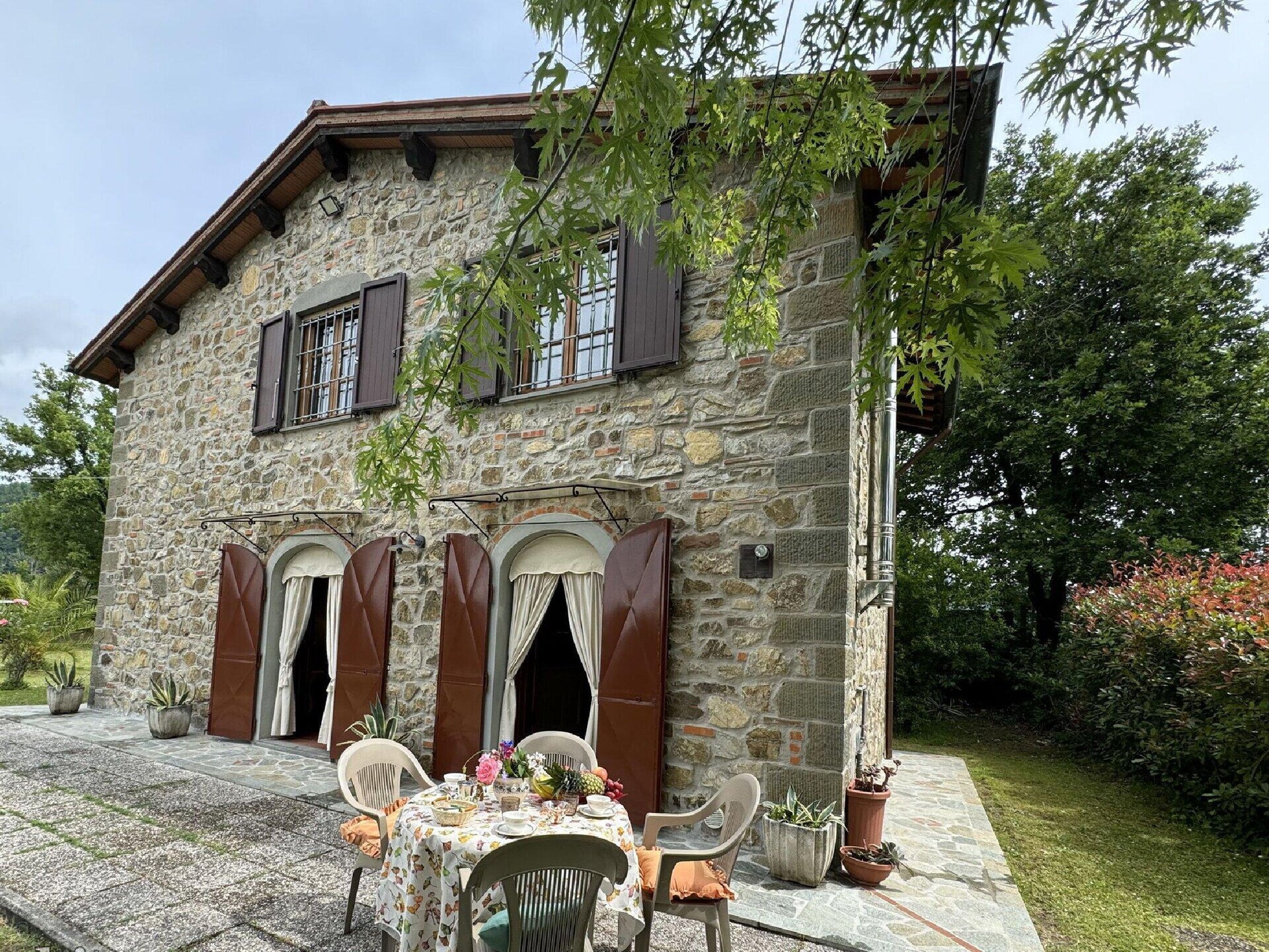 Vrijstaand Toscaans landhuis met omheinde tuin bij Bagni di Lucca - foto 16