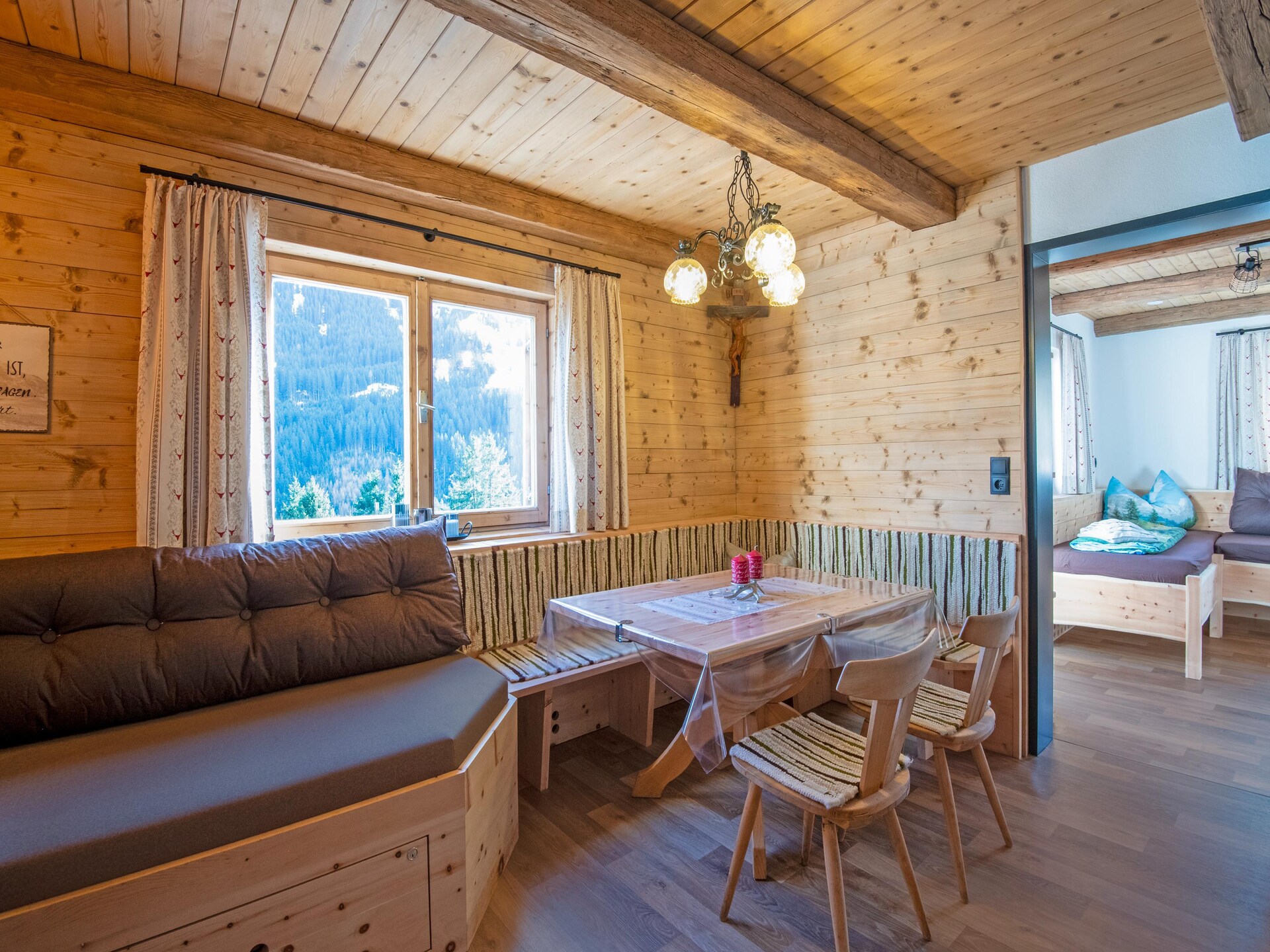 Vrijstaande berghut in Fügenberg met buitensauna en uitzicht op de Alpen - foto 3