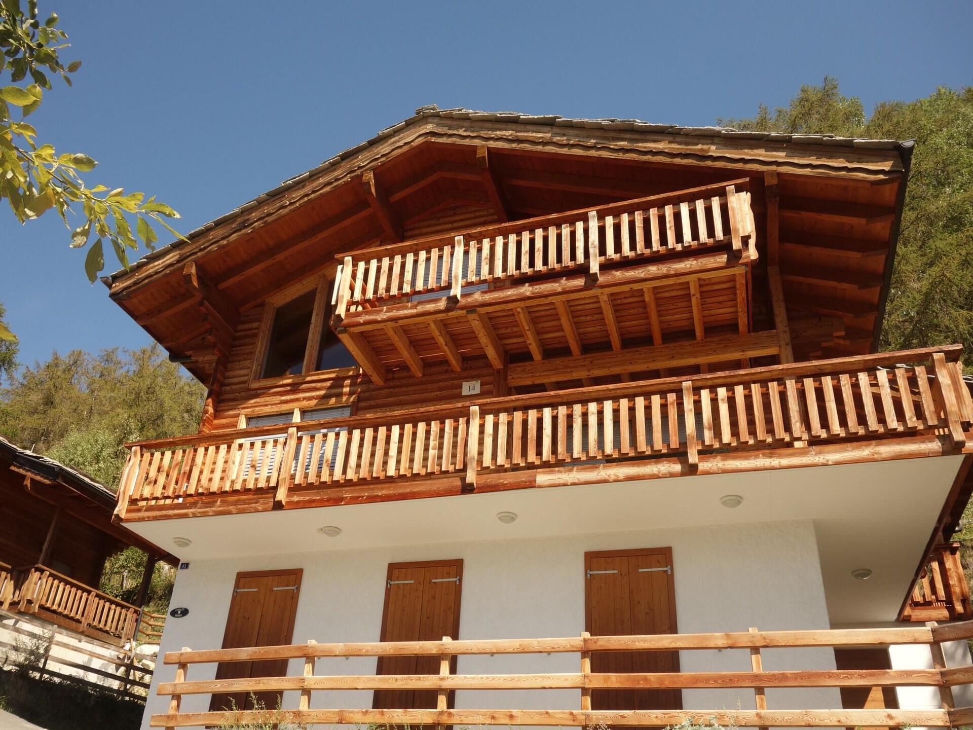 Chalet Tschoueilles 014: Ruim chalet voor 12 personen met bergzicht in Wallis - foto 1