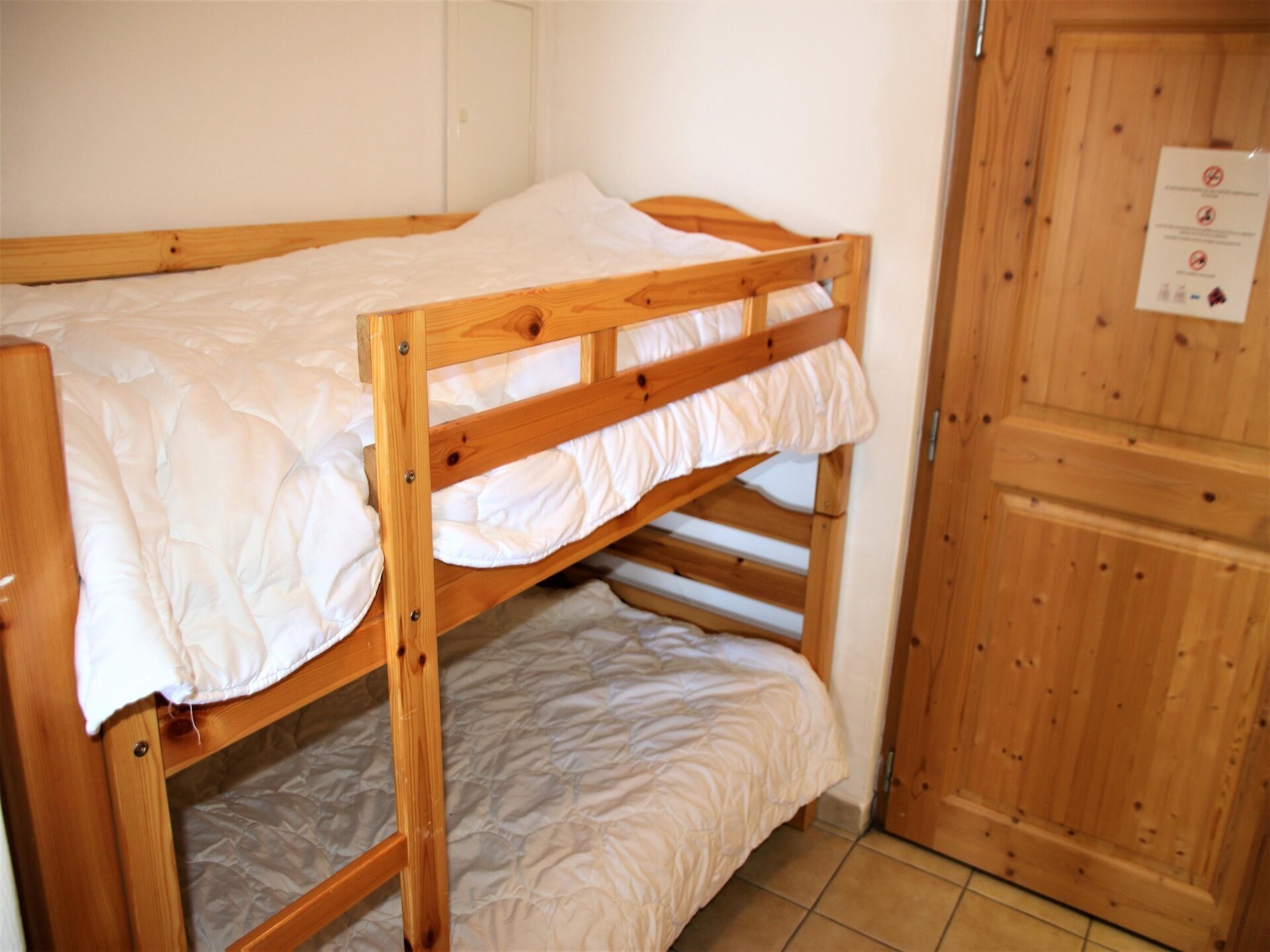 Compact bergappartement voor 4 in WALI, Zwitserland - foto 17