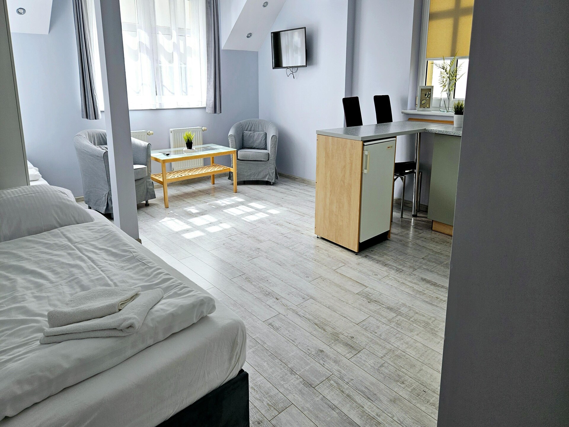 Vrijstaand vakantiehuis met privézwembad bij meer en Oostzeestrand - foto 10