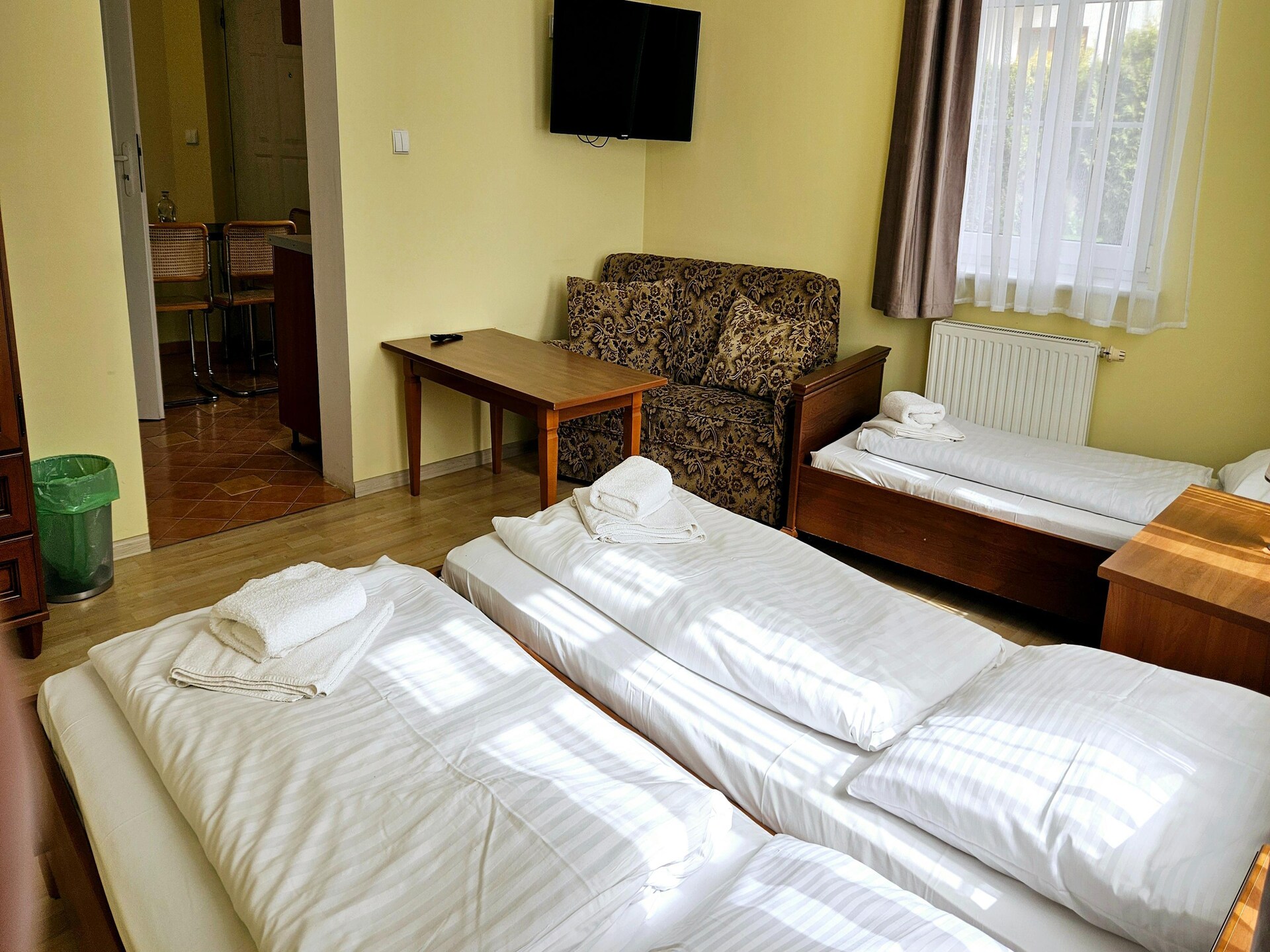 Ruim vakantiehuis met privézwembad, vlakbij meer en Oostzee - foto 15