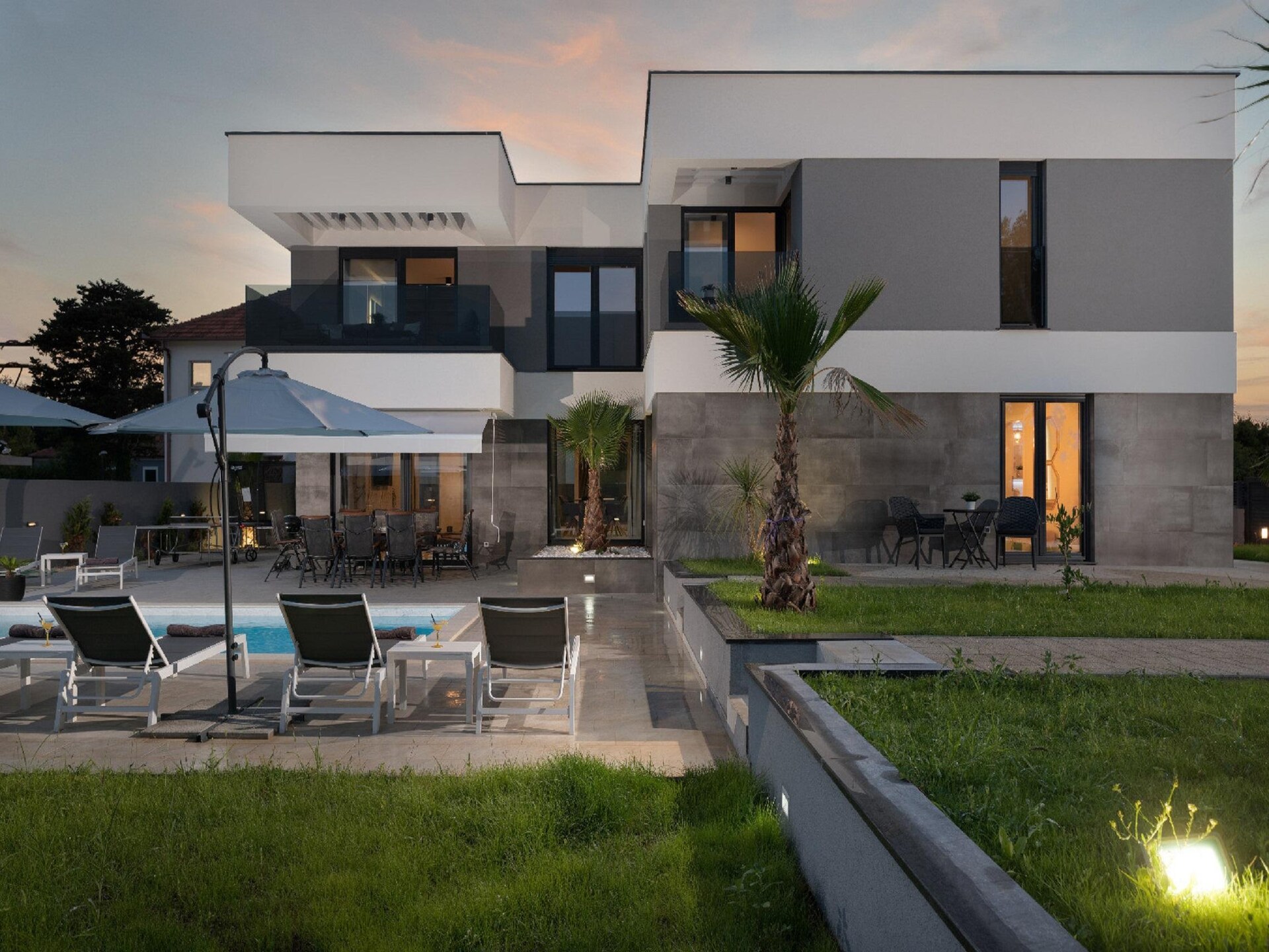 Villa Nina: Ruim familieparadijs met privézwembad nabij strand Zaton - foto 4