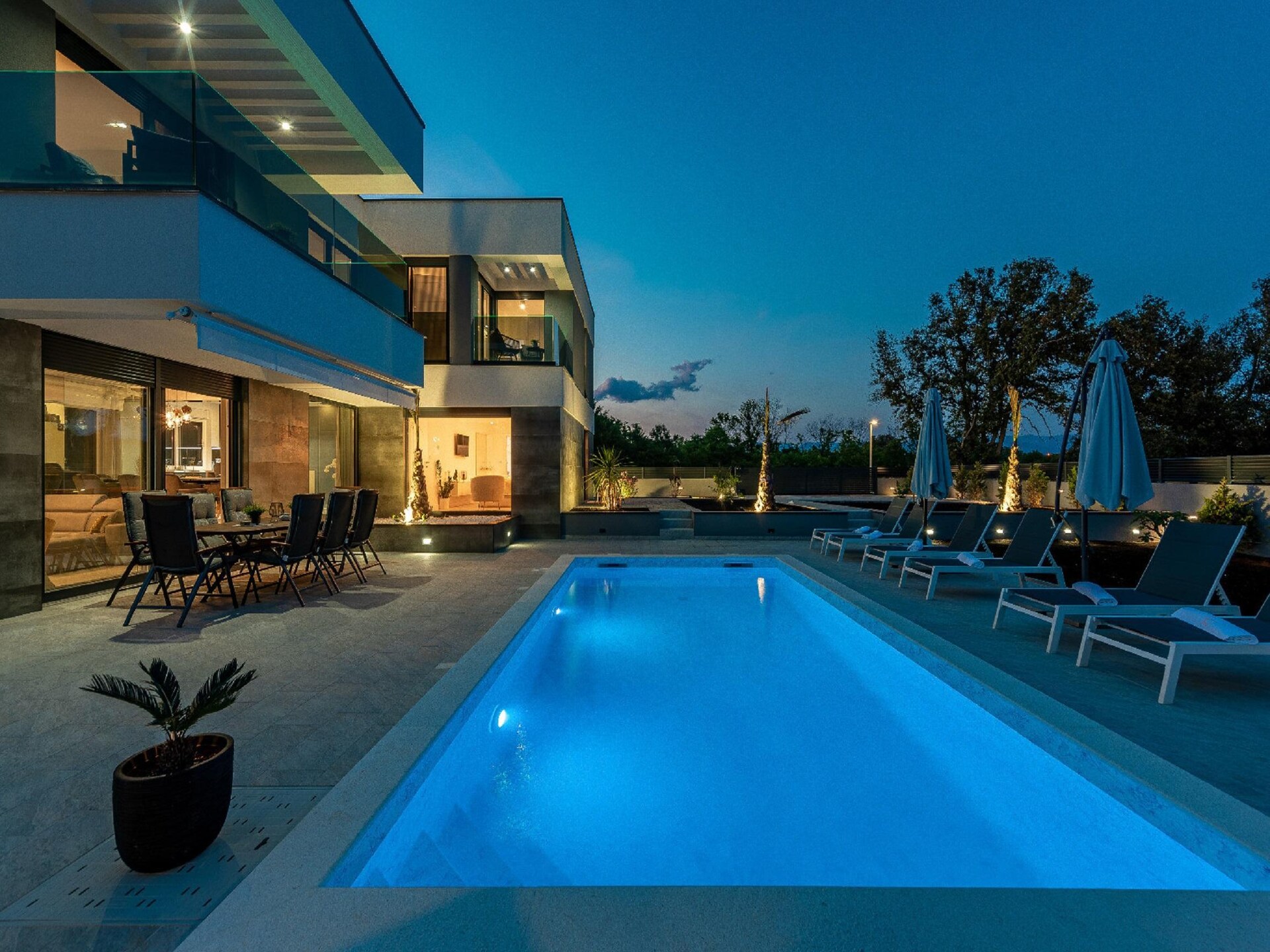 Villa Nina: Ruim familieparadijs met privézwembad nabij strand Zaton - foto 30