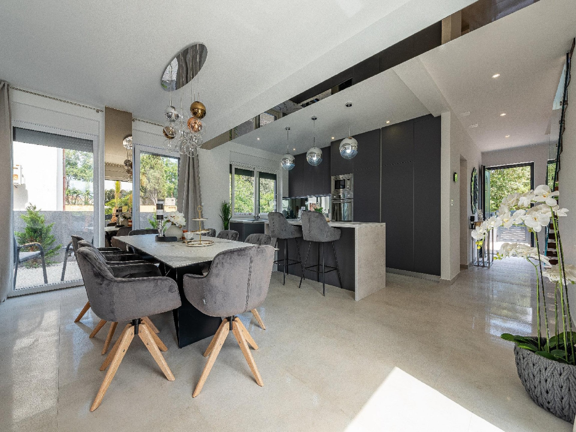 Villa Nina: Ruim familieparadijs met privézwembad nabij strand Zaton - foto 17
