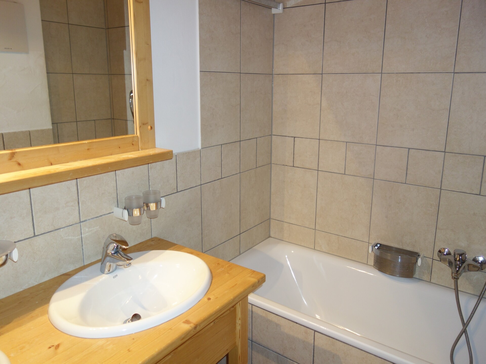 Bergappartement voor 6 personen in WALI, Zwitserland – 2 slaapkamers & WLAN - foto 22