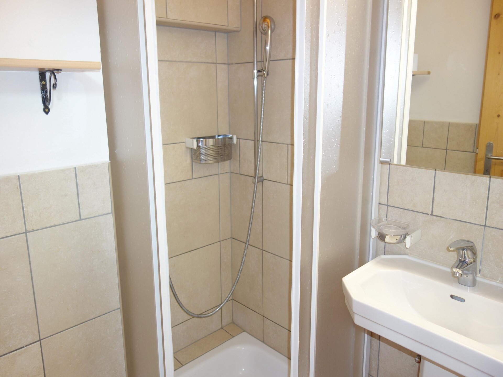 Bergappartement voor 6 personen in WALI, Zwitserland – 2 slaapkamers & WLAN - foto 24