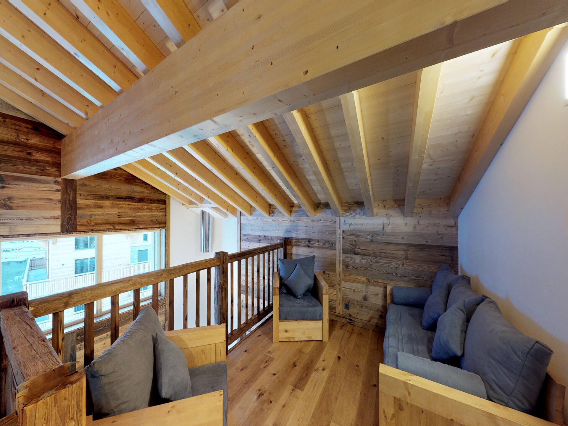 Luxe appartement voor 18 personen direct aan de skipiste in WALI - foto 10
