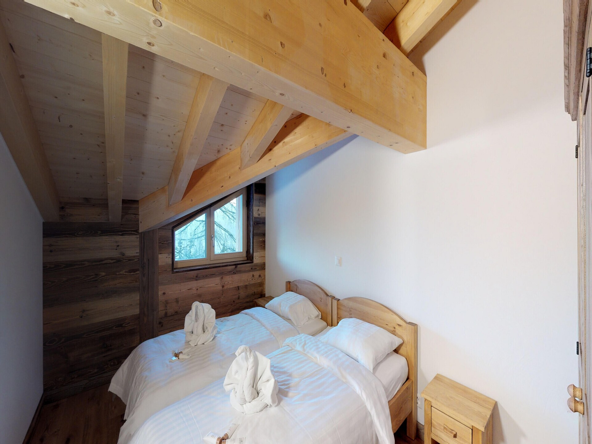 Luxe appartement voor 18 personen direct aan de skipiste in WALI - foto 17