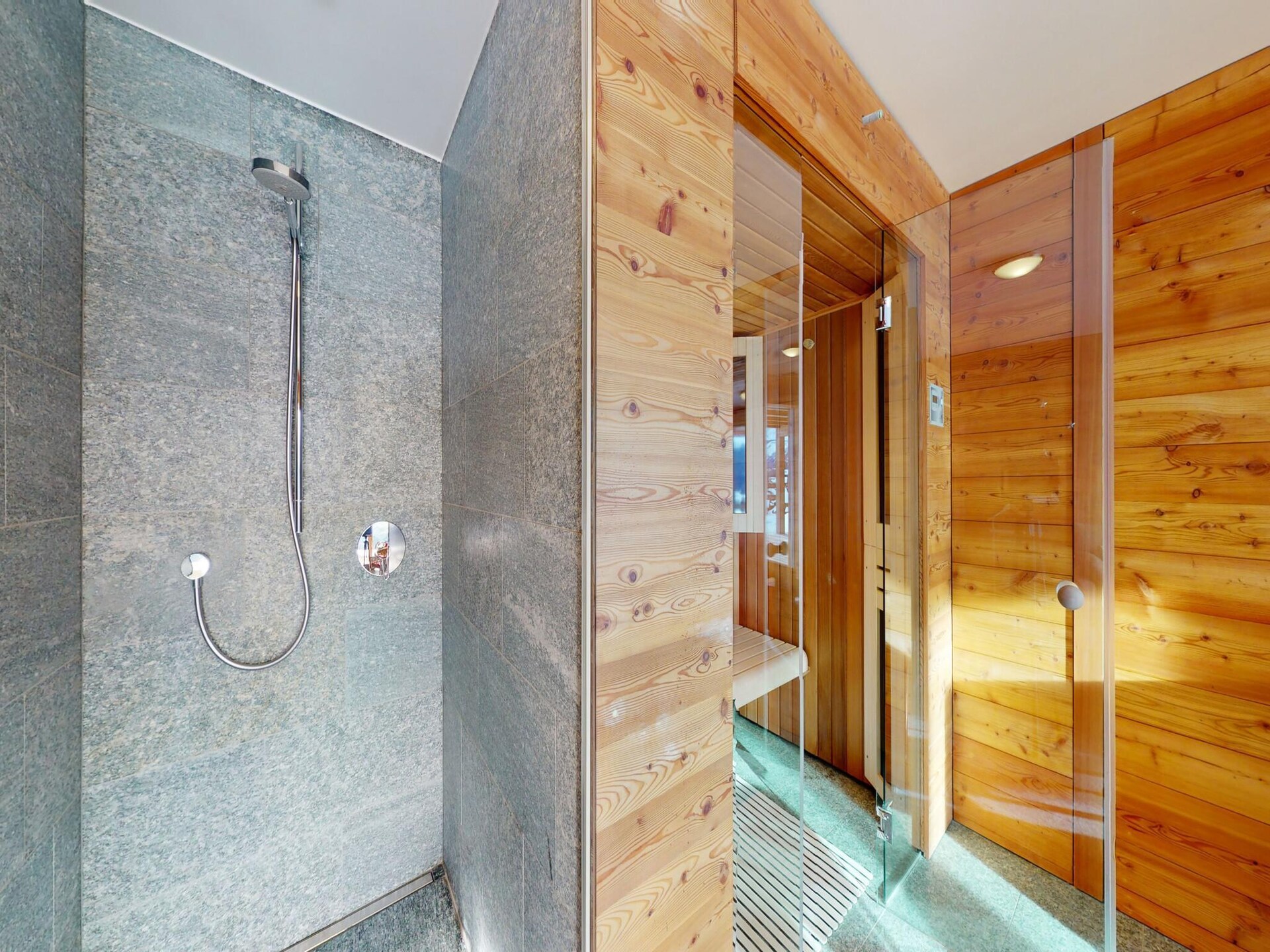 Luxe 5-sterren chalet met jacuzzi en sauna voor 12 personen in Hérémence - foto 22