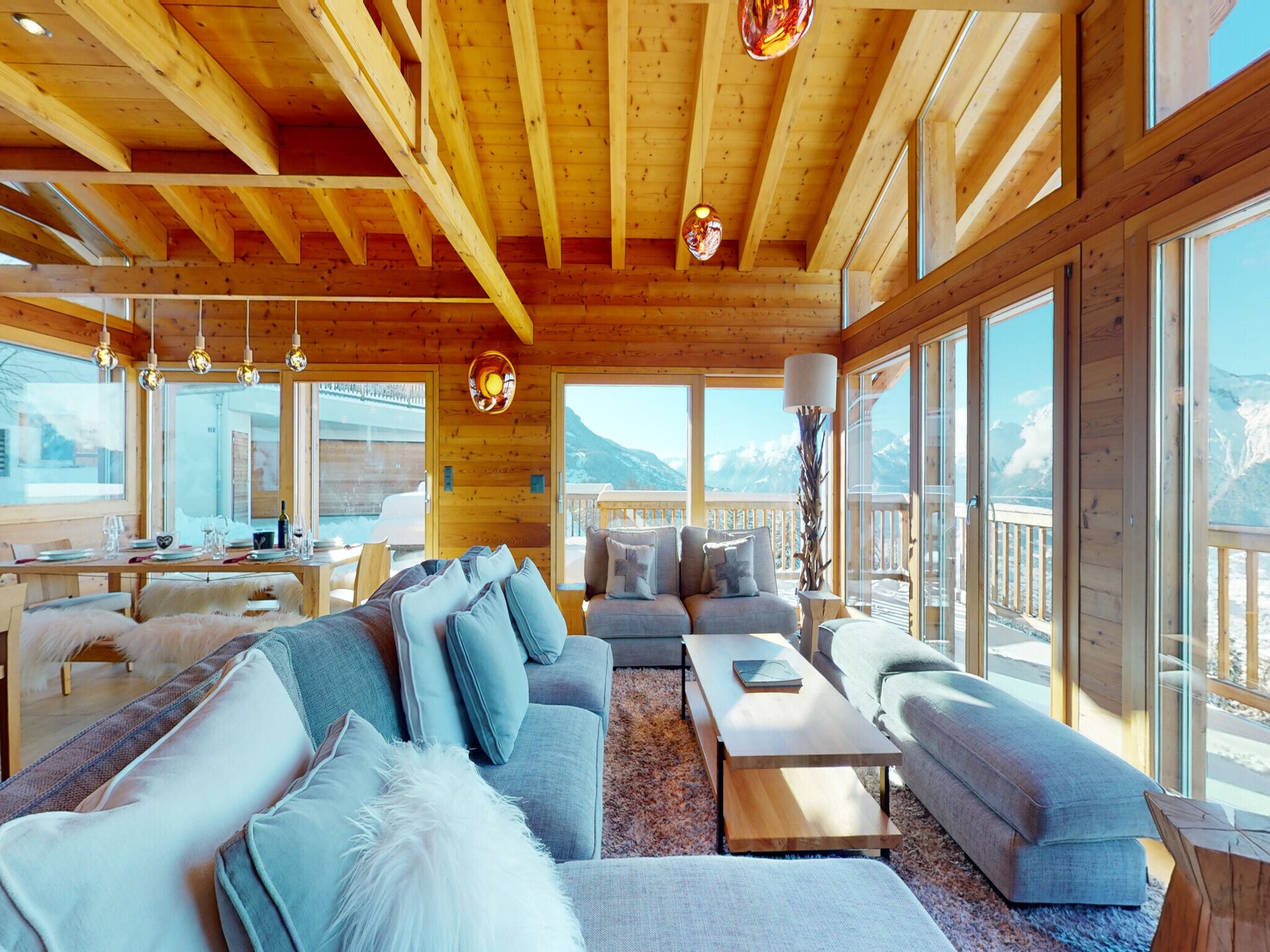 Luxe chalet voor 16 personen met sauna direct aan de skipiste in Wallis - foto 3
