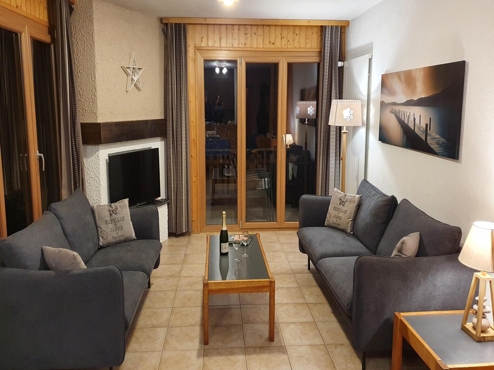 Greppons P 023 - Ruim appartement voor 8 personen in WALI, Zwitserland - foto 9