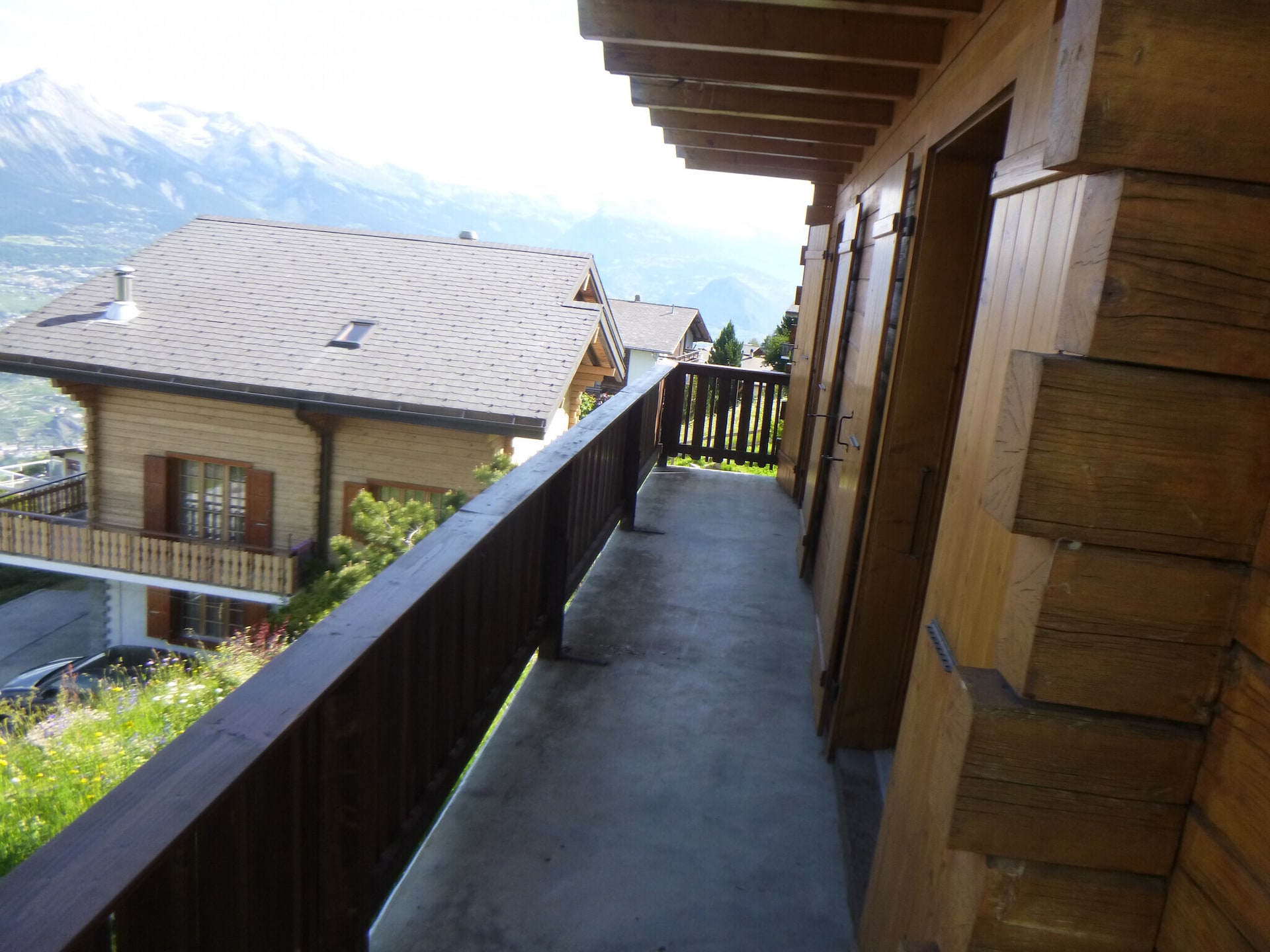 Zonnig 6-persoons appartement aan de golfbaan in Wali, Zwitserland - foto 21