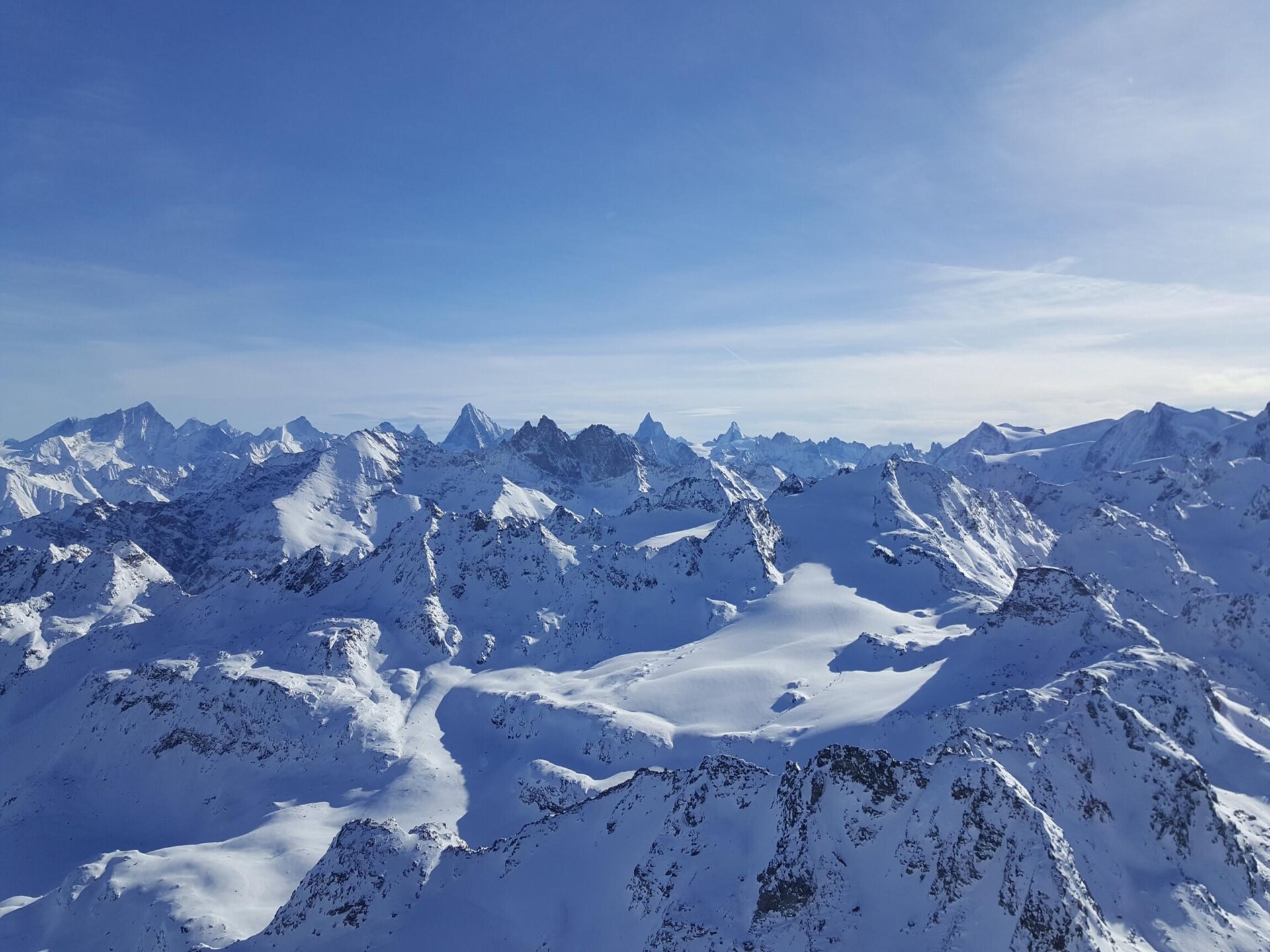 Piste-appartement voor 6 in Wali, direct aan de Zwitserse skipiste - foto 26