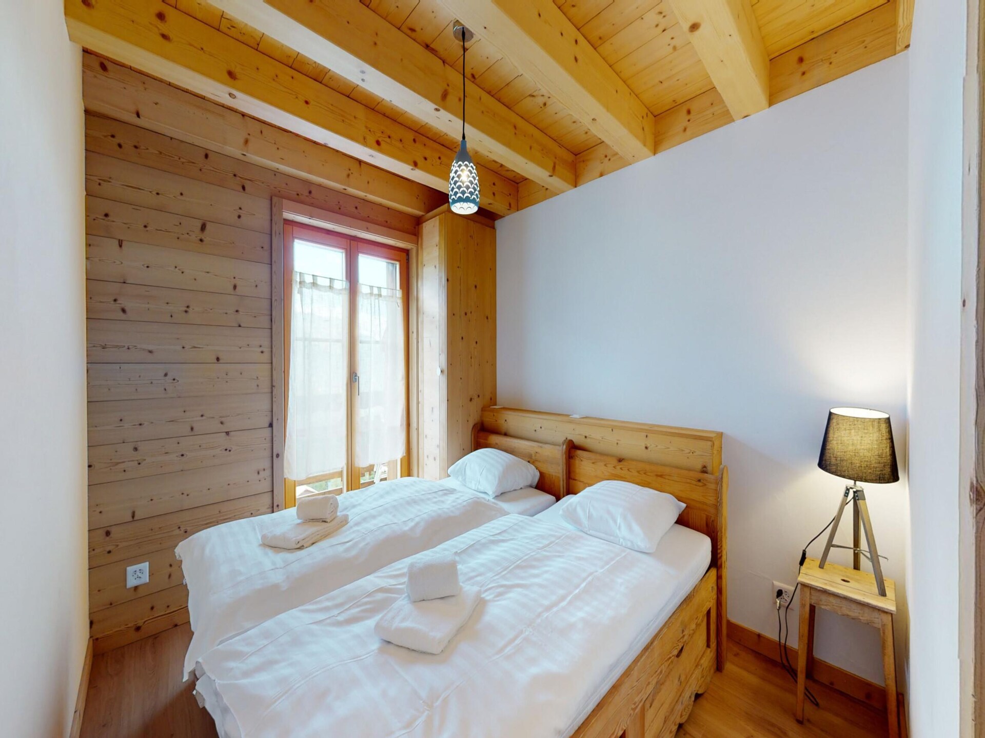 Piste-appartement voor 6 in Wali, direct aan de Zwitserse skipiste - foto 14