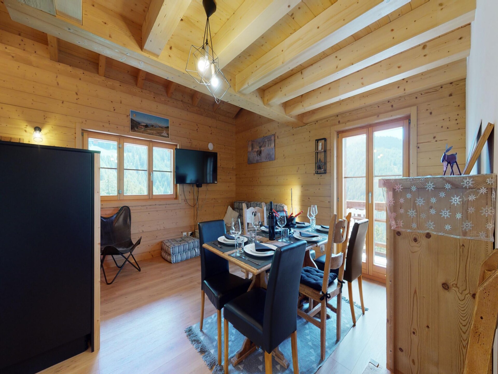 Piste-appartement voor 6 in Wali, direct aan de Zwitserse skipiste - foto 11