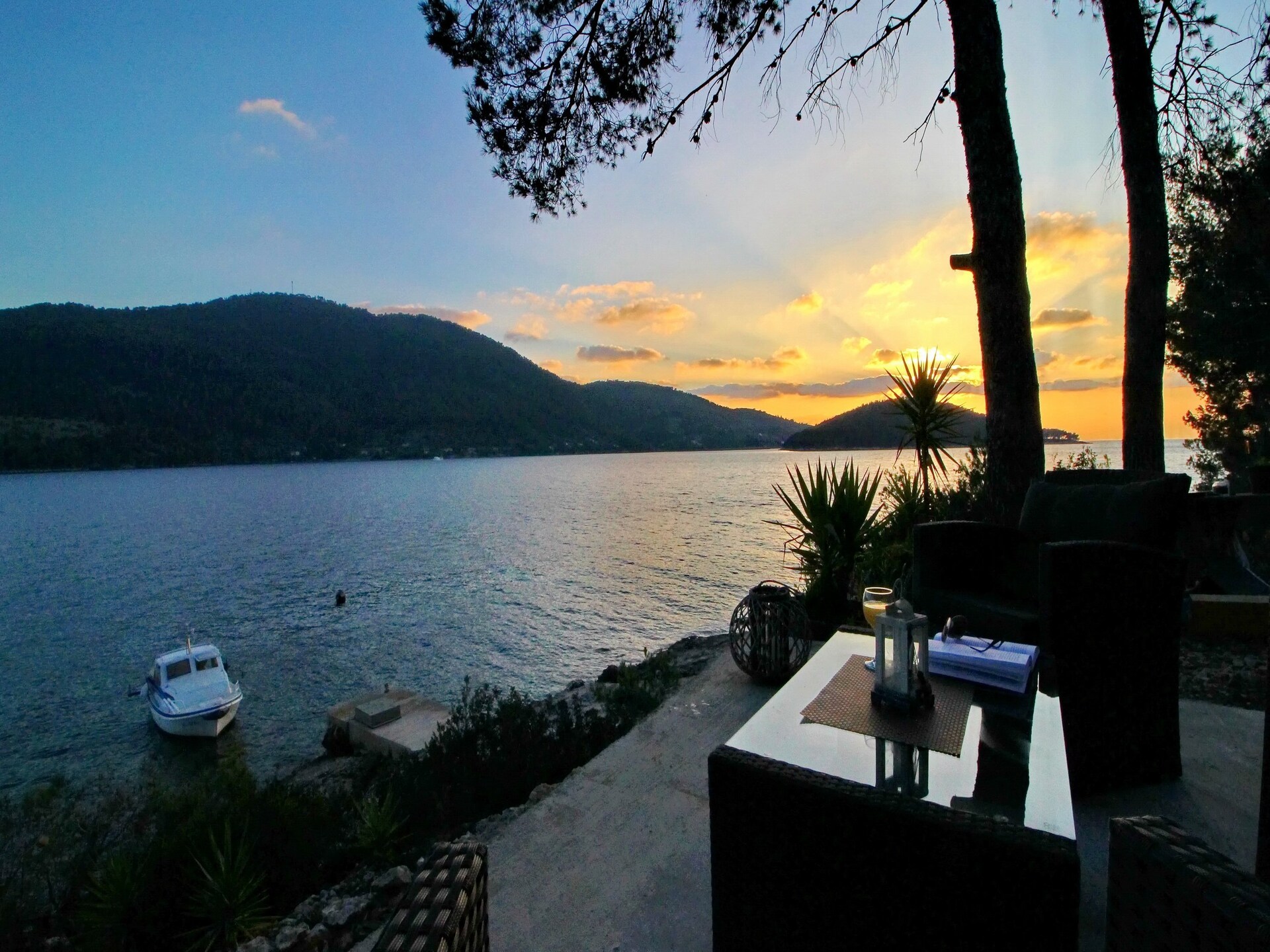 Holiday Home Bili Žal: Zeezicht vakantiehuis op 10 meter van zee in Vela Luka - foto 42