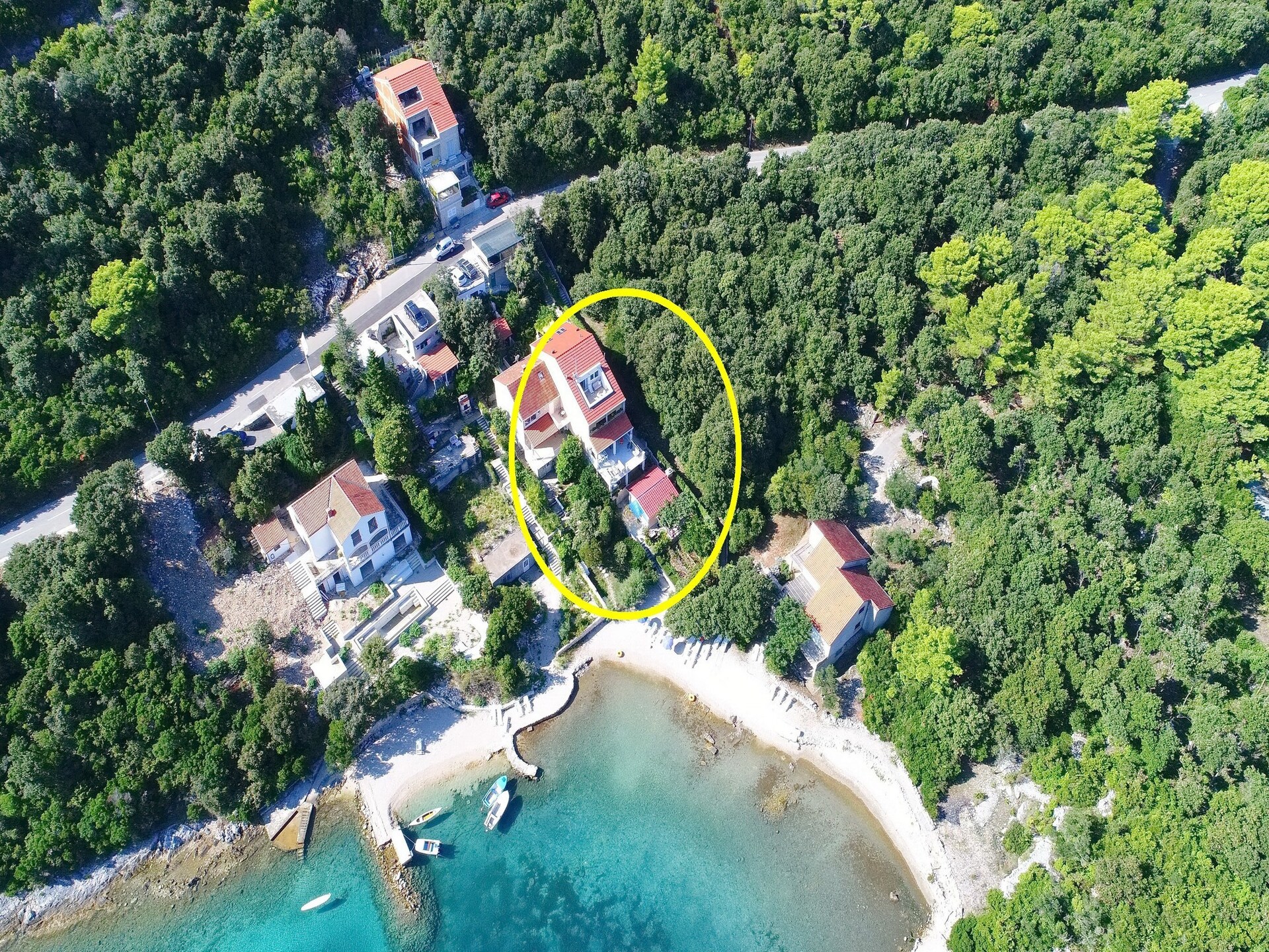 Appartement LANA: 2 slaapkamers, terras met zeezicht in baai Vrbovica - foto 12
