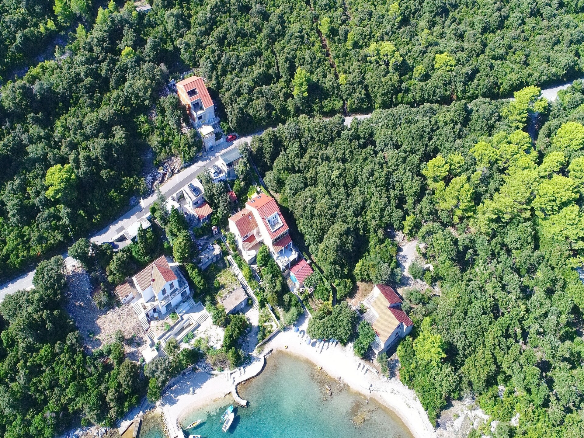Appartement LANA: 2 slaapkamers, terras met zeezicht in baai Vrbovica - foto 15