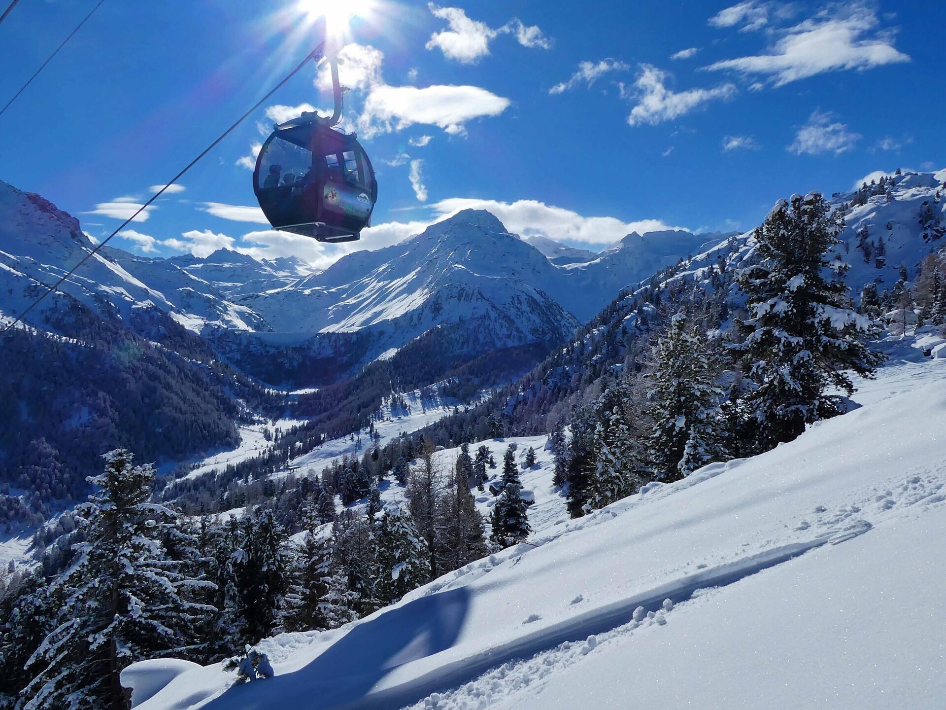 Chalet Des Alpes 004: Direct aan de piste voor 16 personen in WALI - foto 6