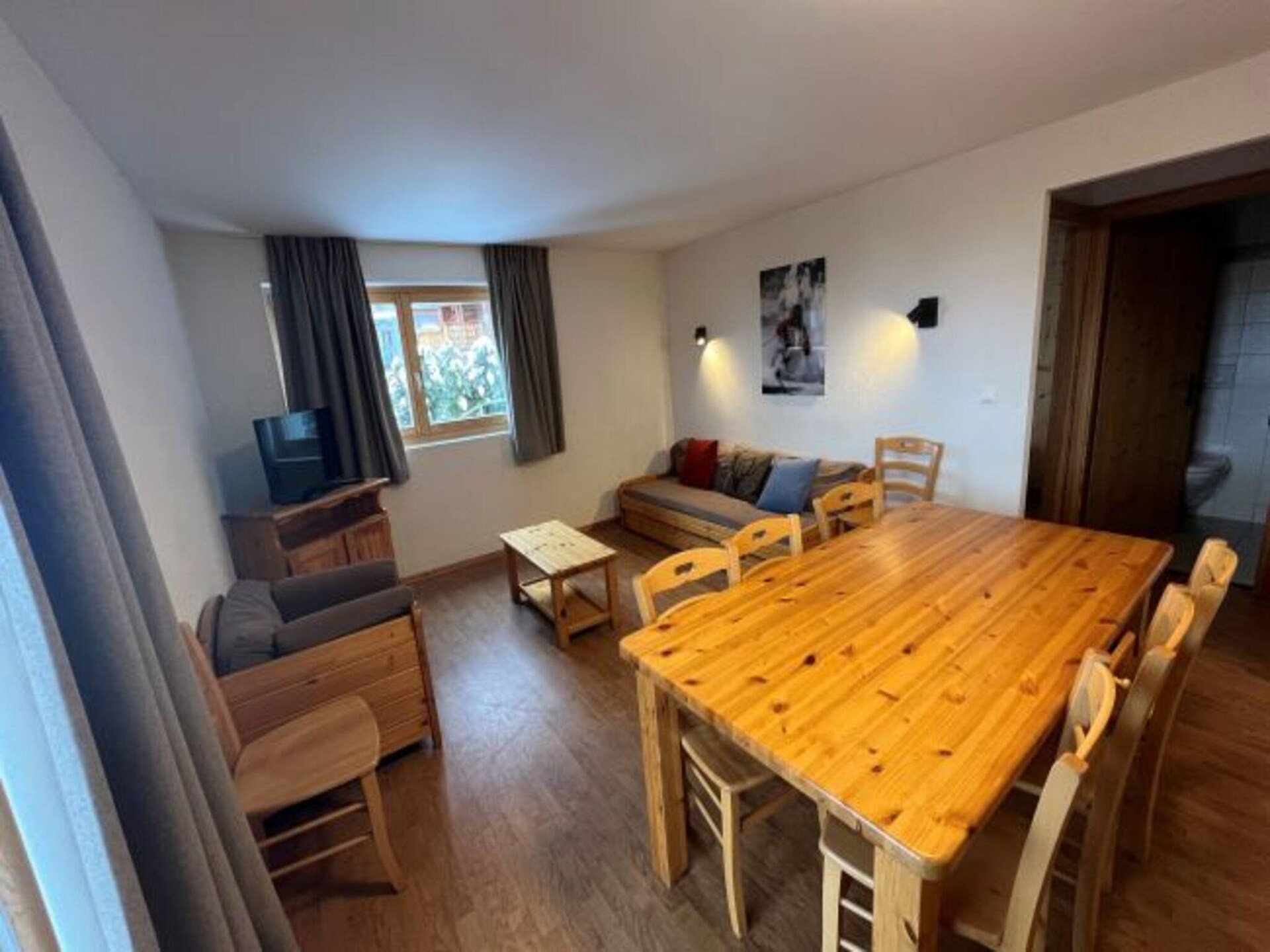 OUTDOOR & FUN appartement voor 8 in WALI, Zwitserland - foto 2
