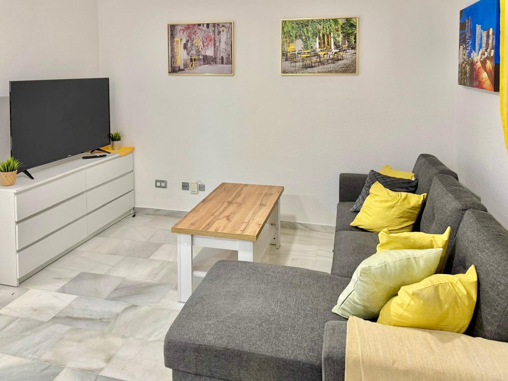 Licht appartement op 250m van strand met zwembad in Roquetas de Mar - foto 2