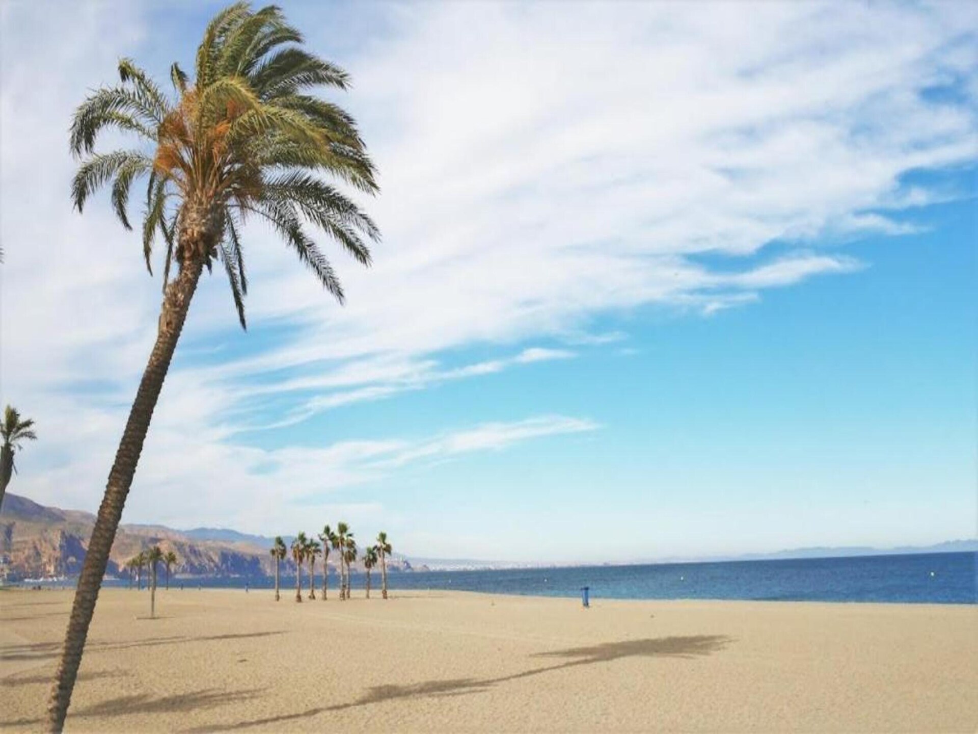 Licht appartement op 250m van strand met zwembad in Roquetas de Mar - foto 25