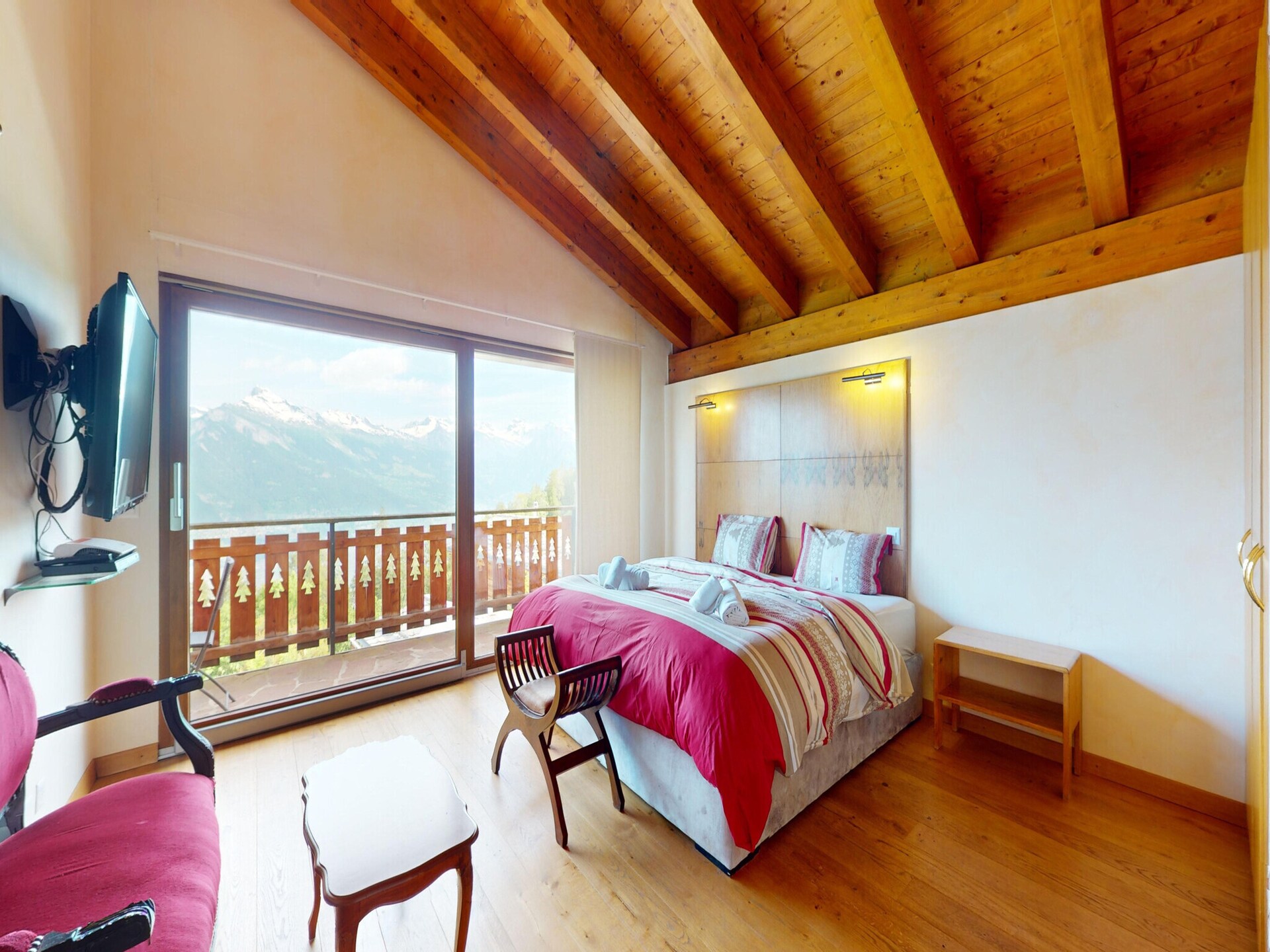 Chalet Axaari: Luxe 10-persoons chalet met zwembad en uitzicht in WALI - foto 15