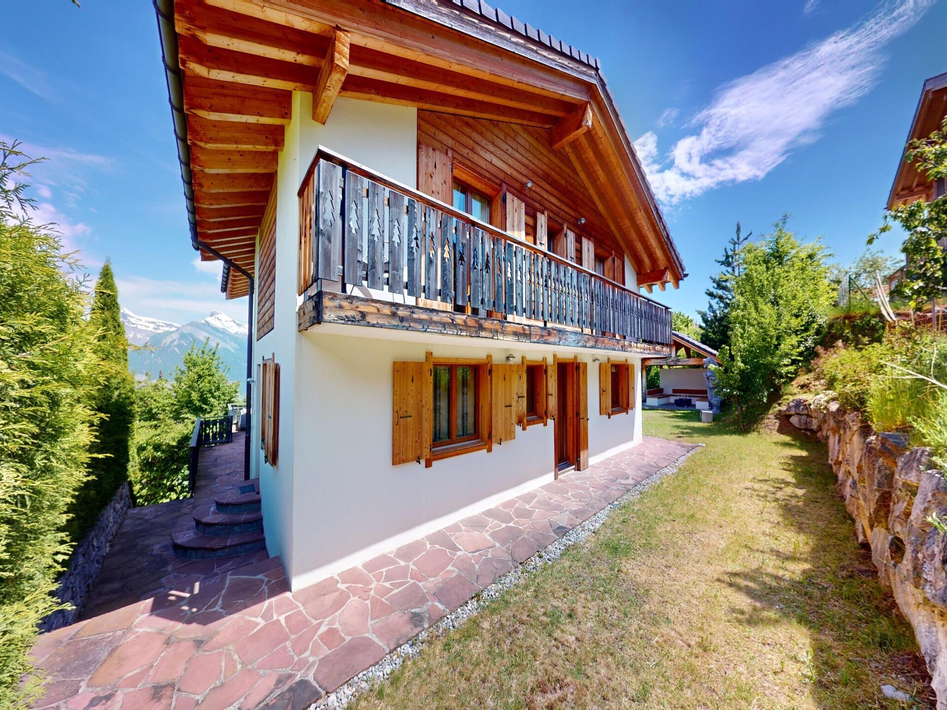 Chalet Axaari: Luxe 10-persoons chalet met zwembad en uitzicht in WALI - foto 8