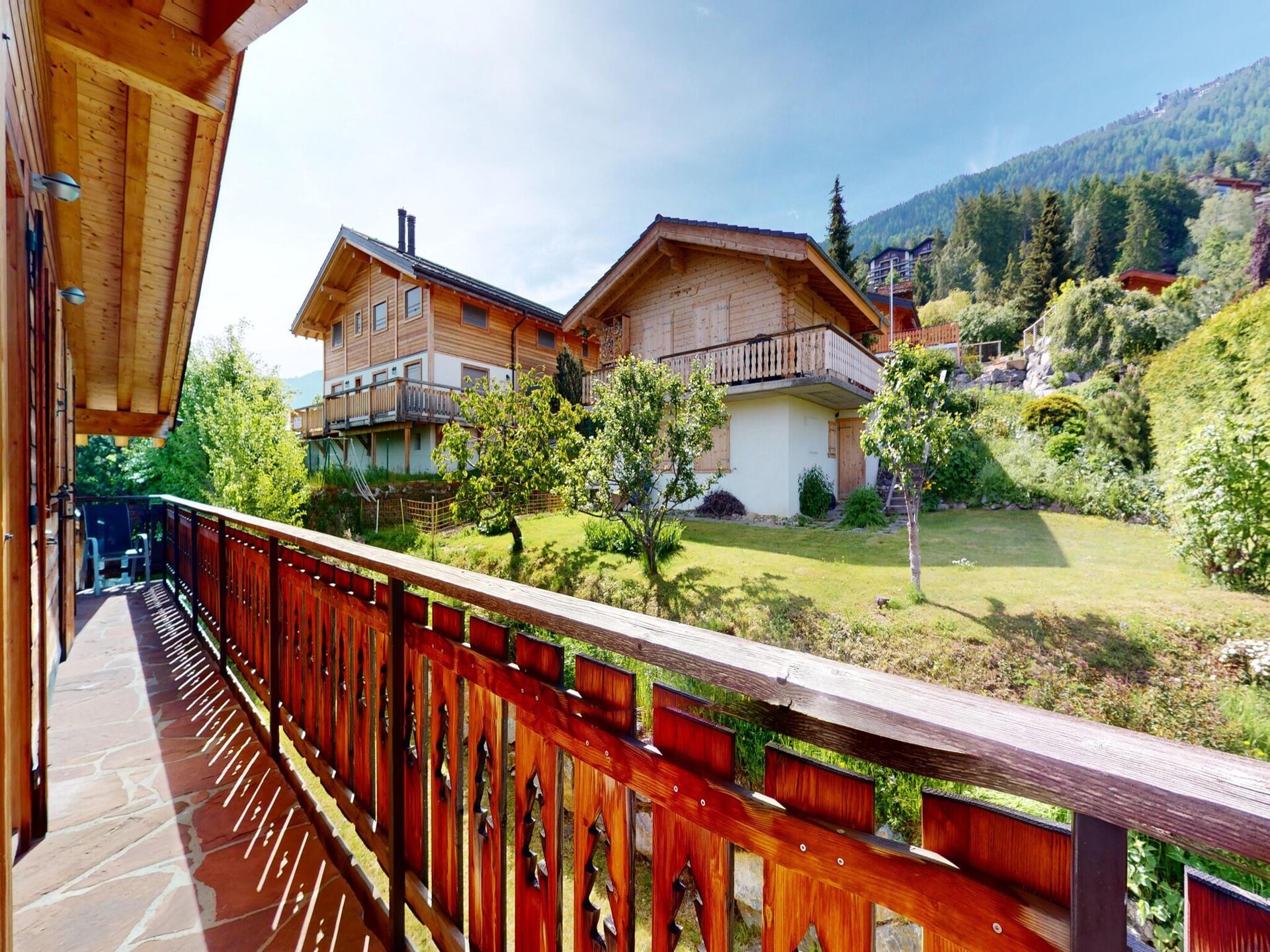 Chalet Axaari: Luxe 10-persoons chalet met zwembad en uitzicht in WALI - foto 22
