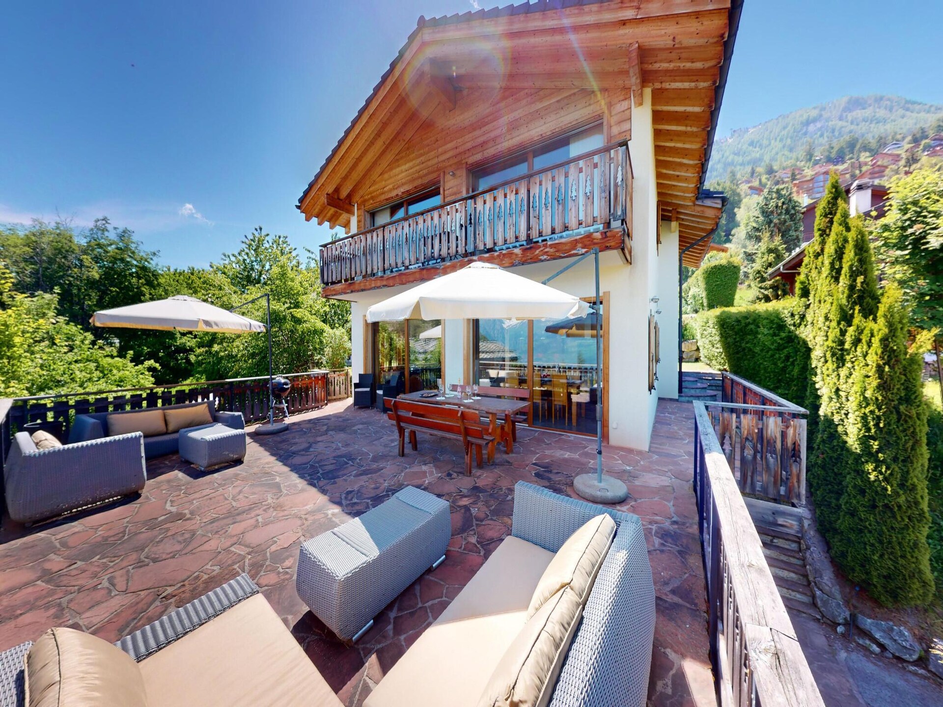 Chalet Axaari: Luxe 10-persoons chalet met zwembad en uitzicht in WALI - foto 9