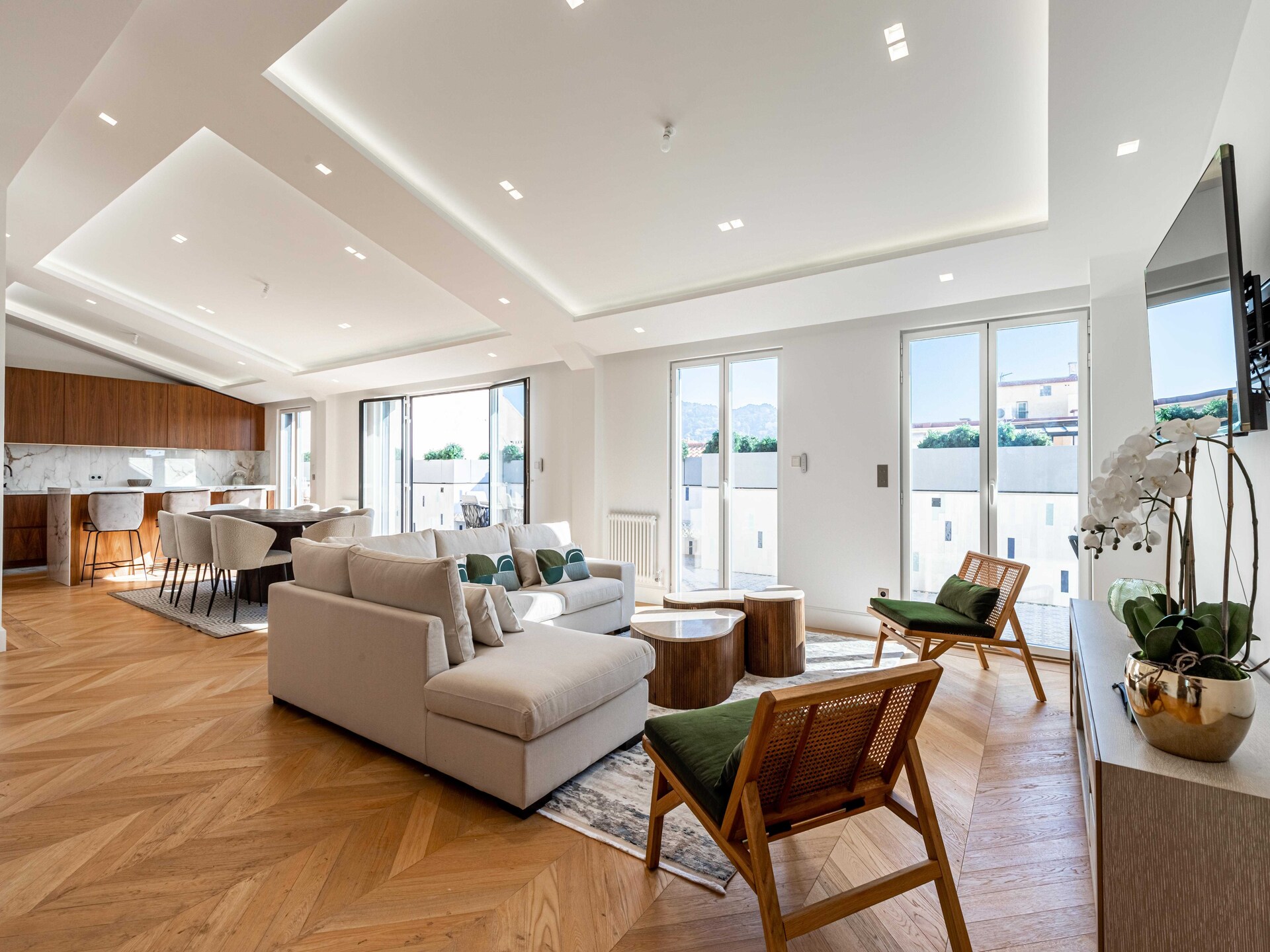 Luxe 8-persoons appartement op 2 minuten van het Palais des Festivals - foto 1