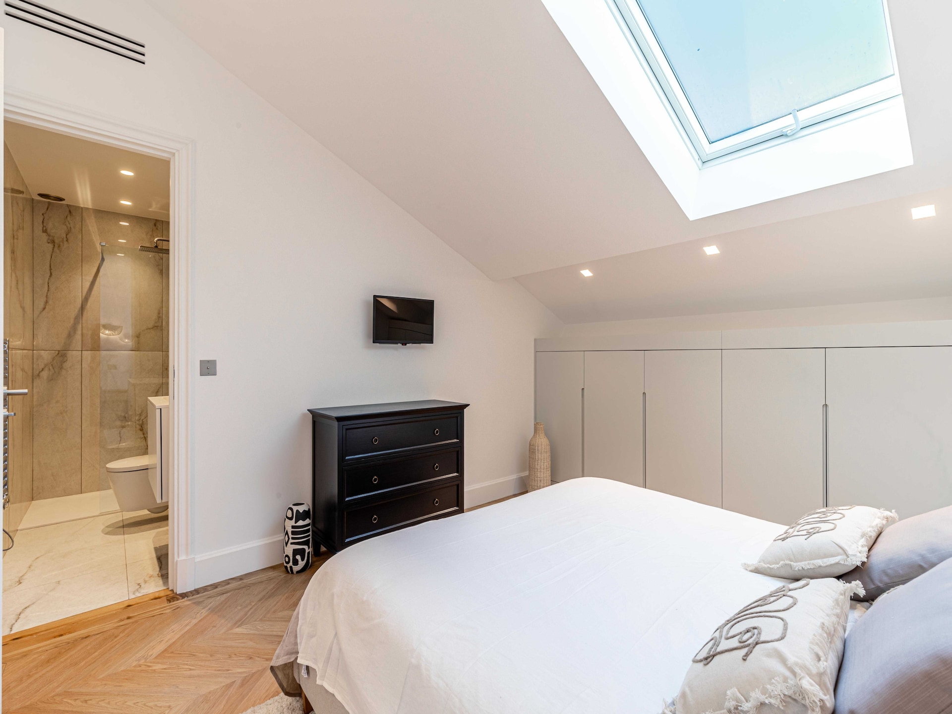 Luxe 8-persoons appartement op 2 minuten van het Palais des Festivals - foto 11