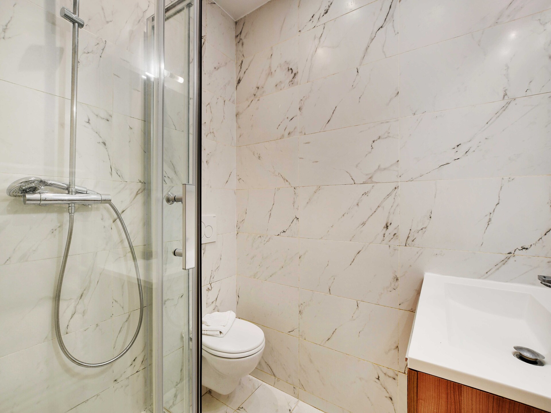 Modern appartement in hartje Parijs, vlakbij de Marais - foto 12