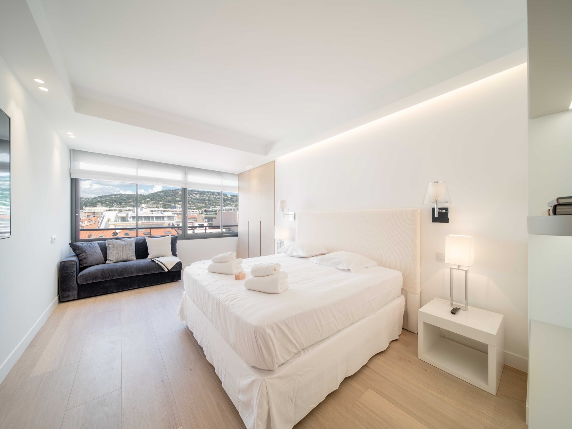 Chic appartement met terras en uitzicht op de Croisette in Cannes voor 8 personen - foto 9
