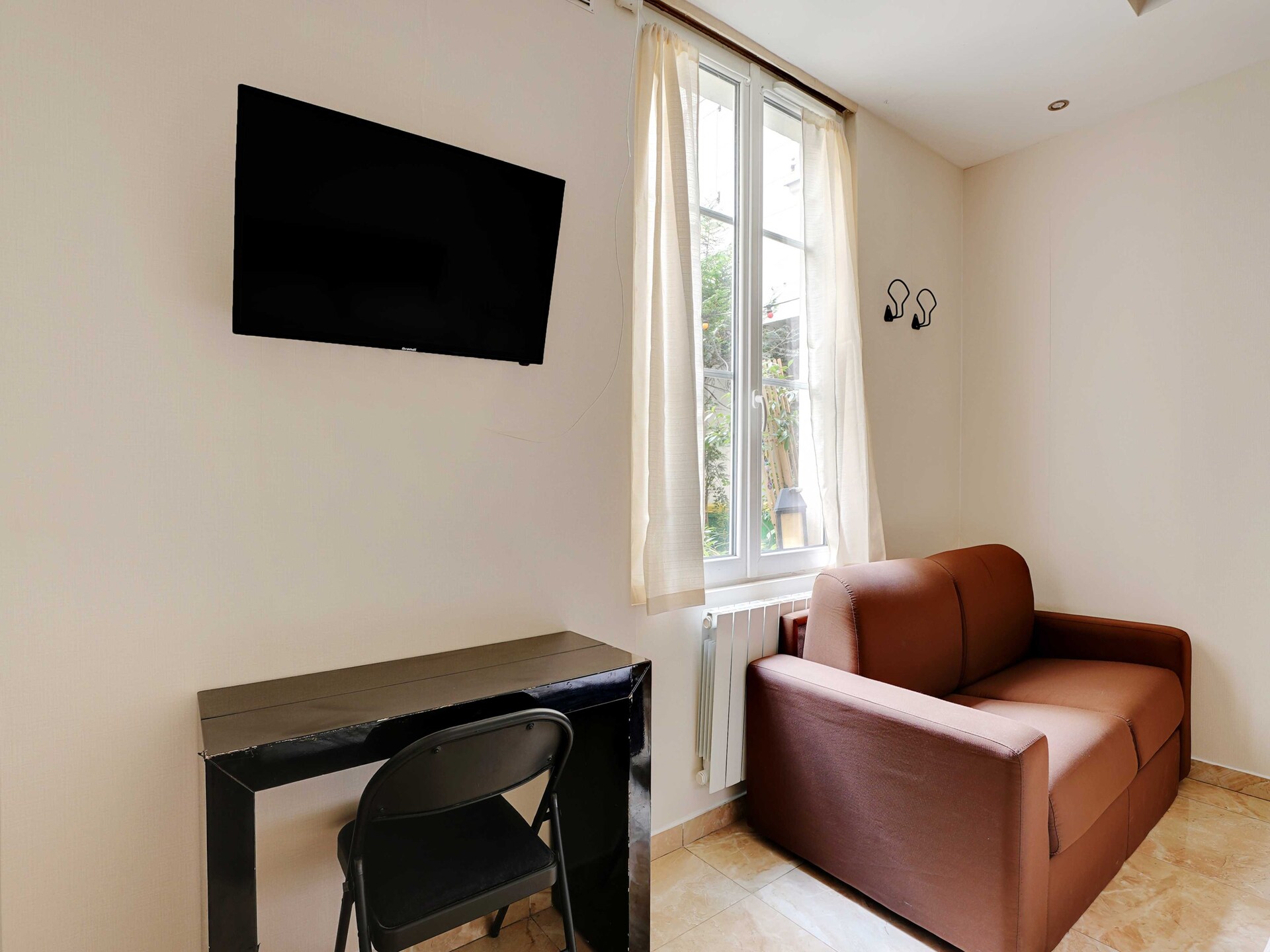 Compact studio-appartement in hartje 10e arrondissement, Parijs - foto 6