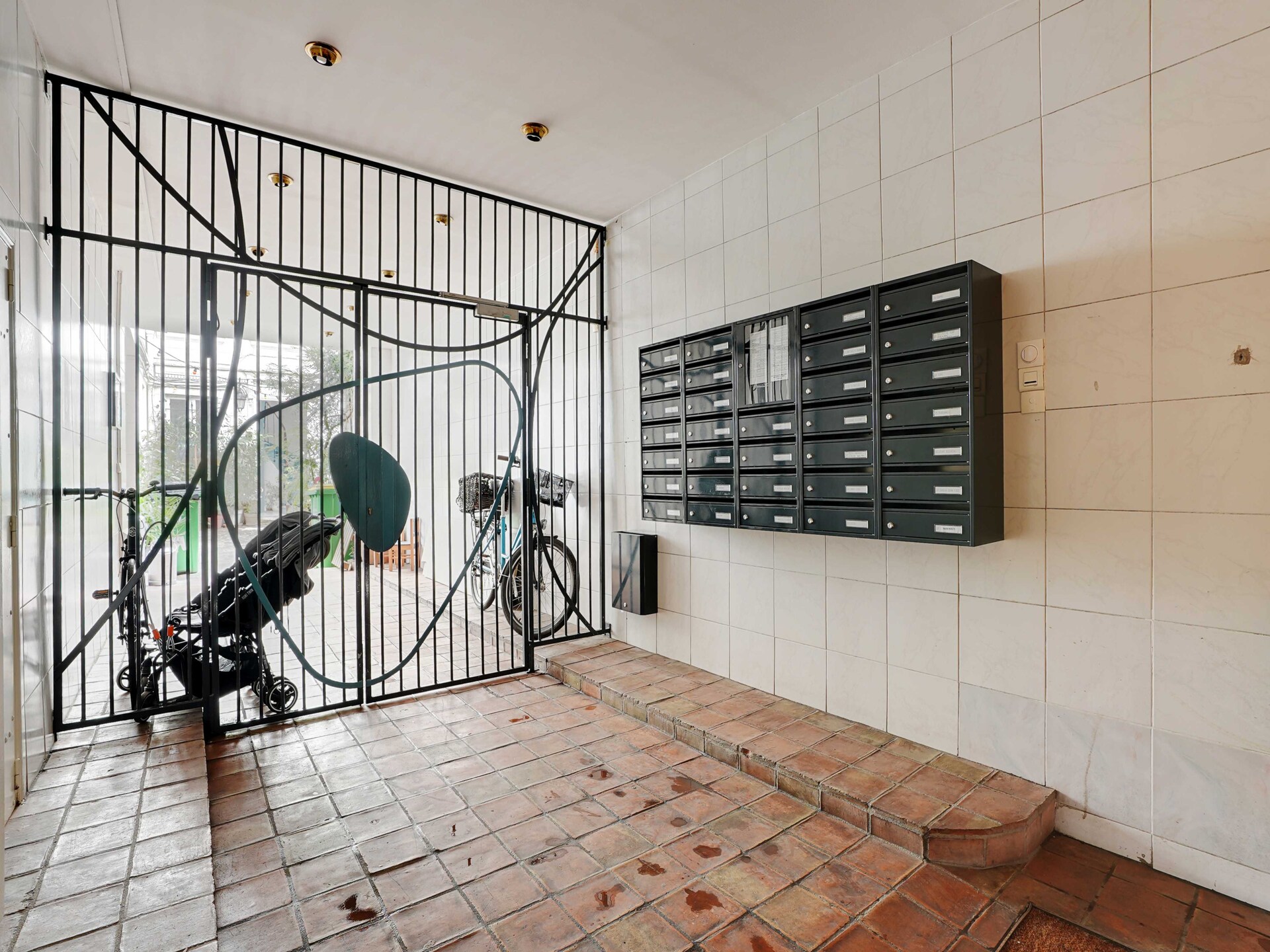 Compact studio-appartement in hartje 10e arrondissement, Parijs - foto 14
