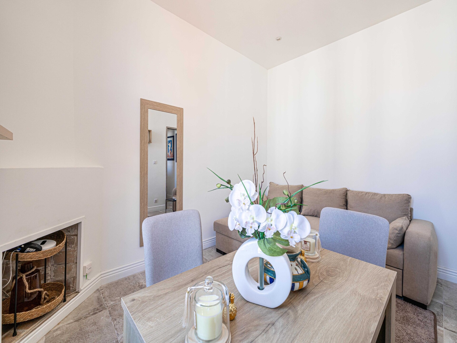 Sfeervol appartement met balkon in het hart van Cannes - foto 6